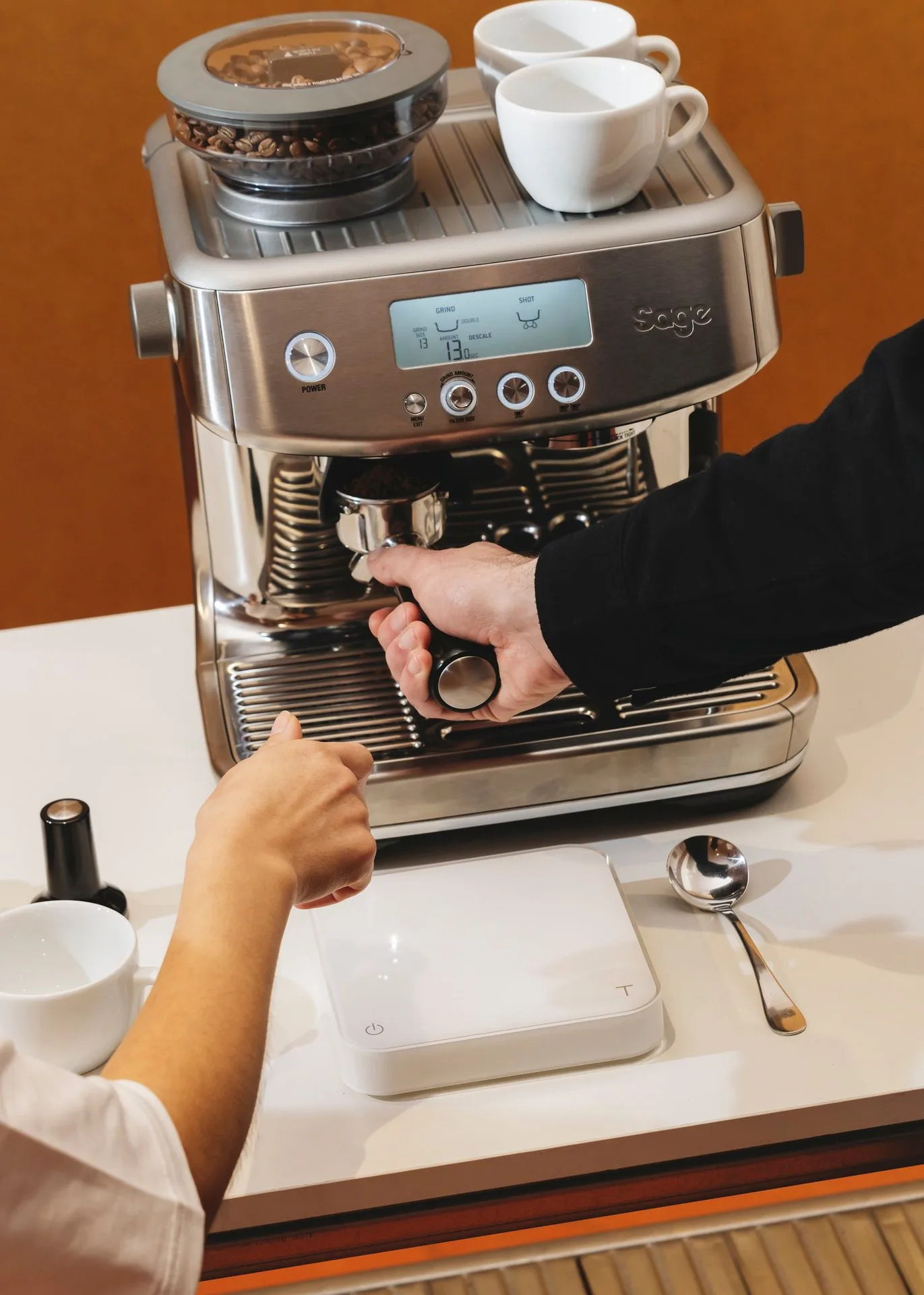 Cafetera Sage the Barista Touch Impress con molinillo integrado: guía de compra para elegir bien