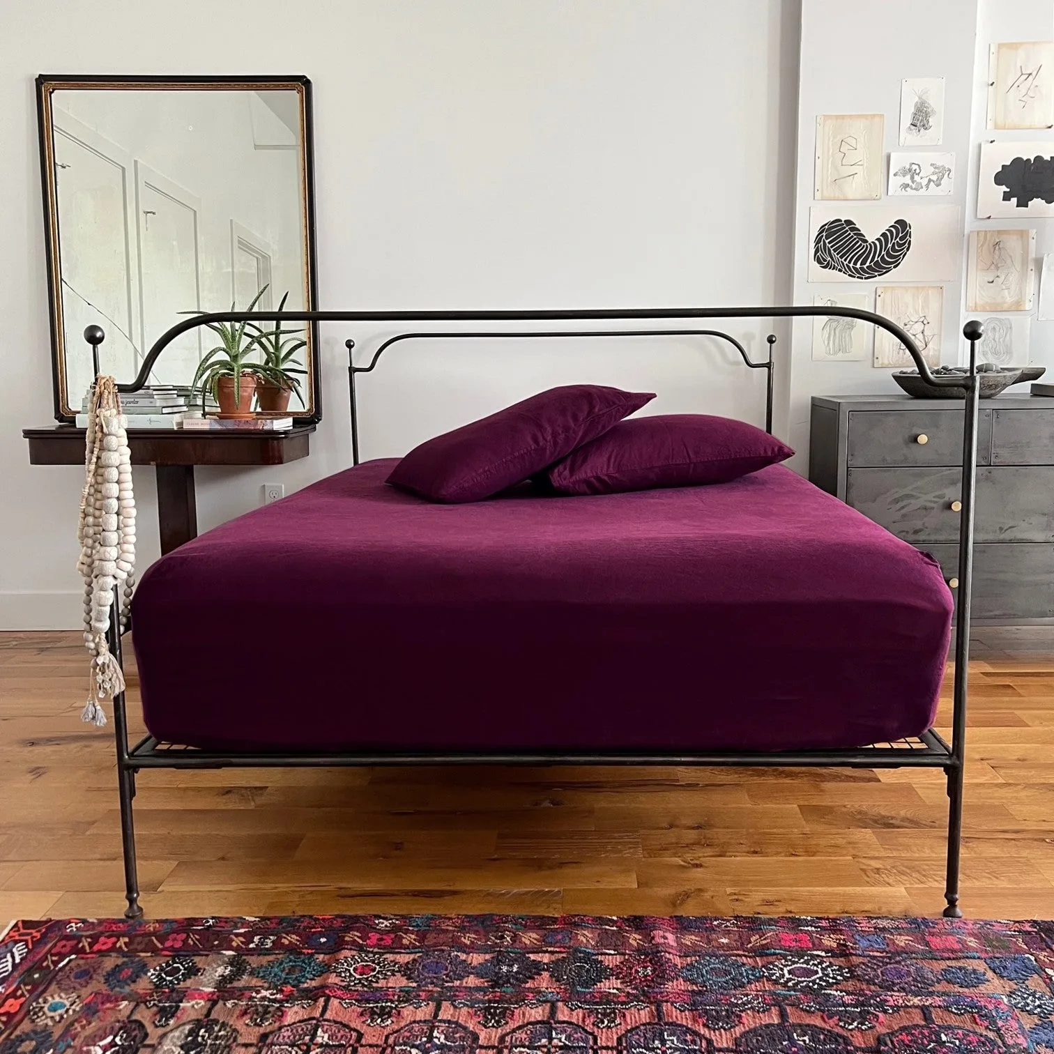 How to Iron Linen Sheets Without Damaging Them: Expert Tips for Wrinkle-Free Bedding