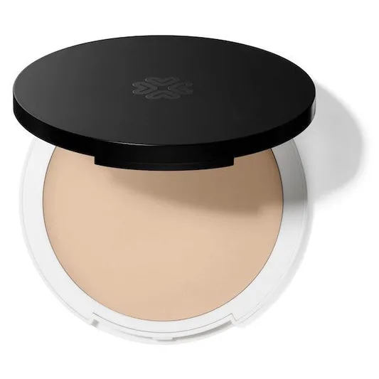The Benefits of Using Cream Foundation for Dry Skin