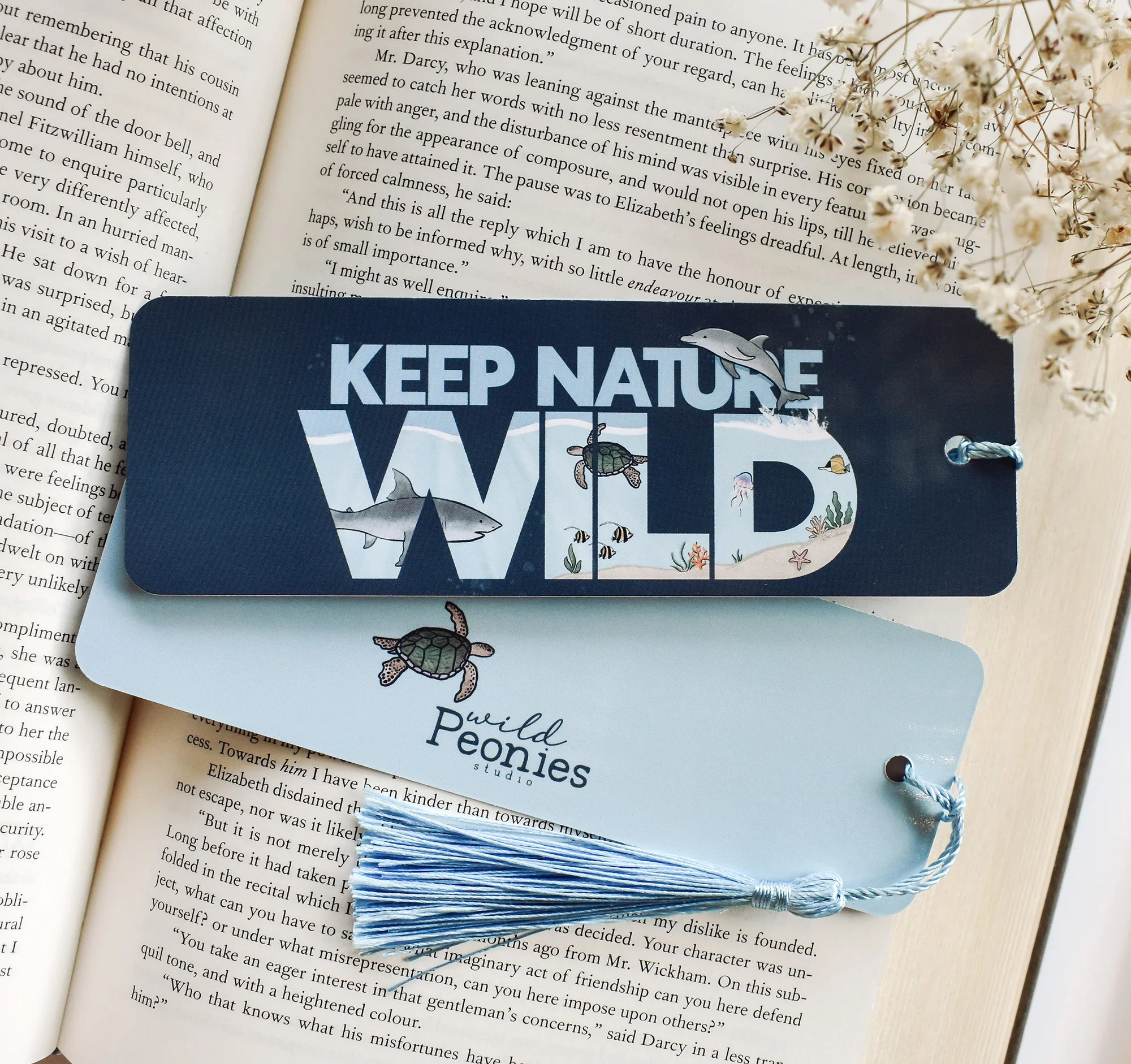 Nature Bookmark vs Ocean Bookmark: Which Outdoor Theme Fits
