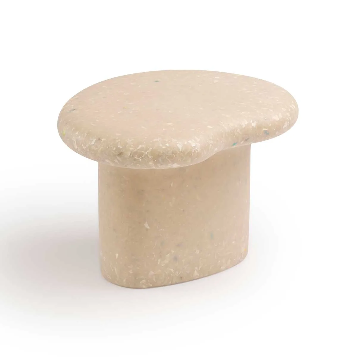 How to Choose the Right Size and Shape for a Recycled Plastic Coffee Table