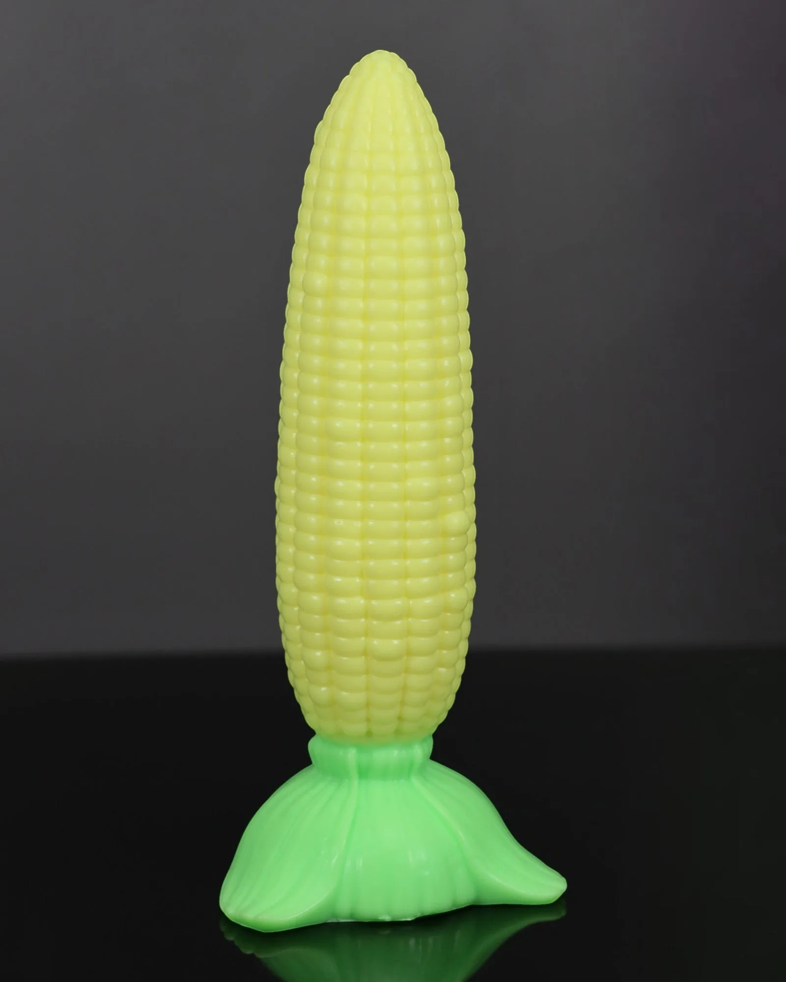 Corn - Large, Medium Shaft Firm Base