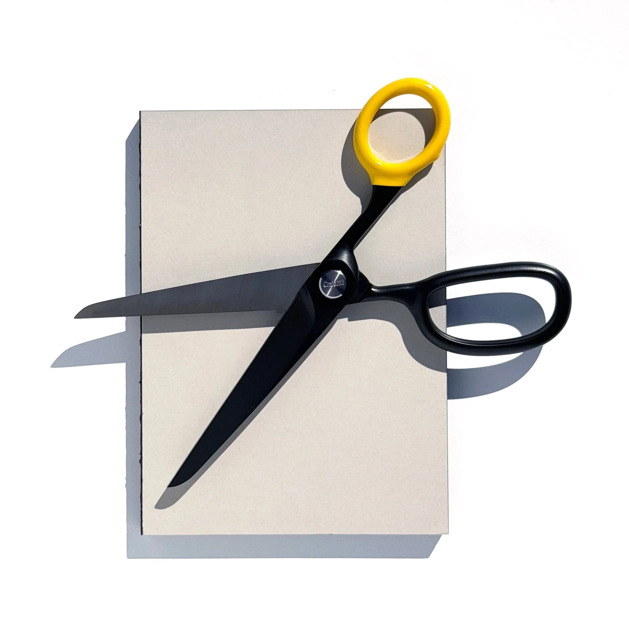 Black Dual Scissors and Stand Review: A Minimalist Desk Essential