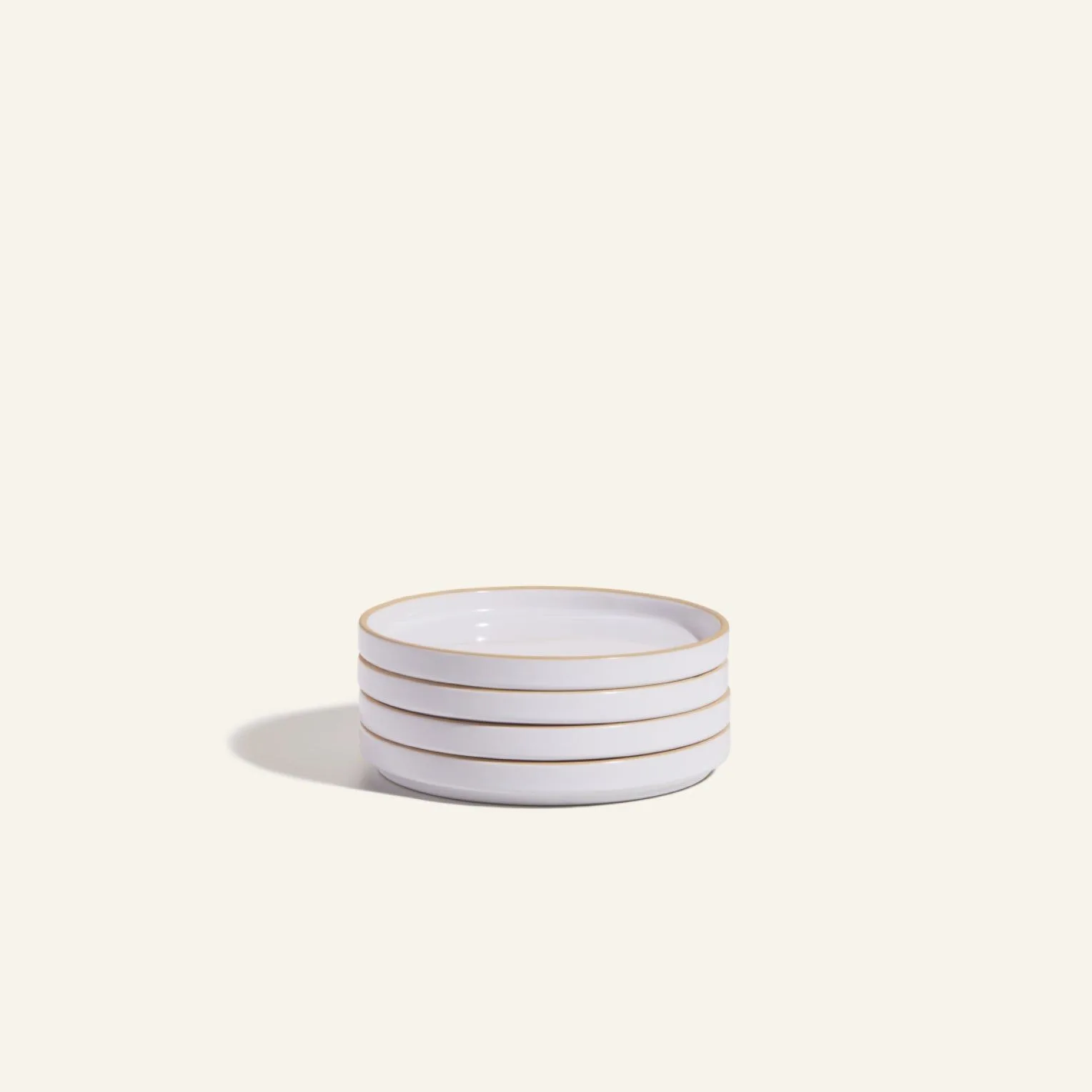 The Best Dessert Plates for Entertaining: Materials, Sizes, and Style Tips