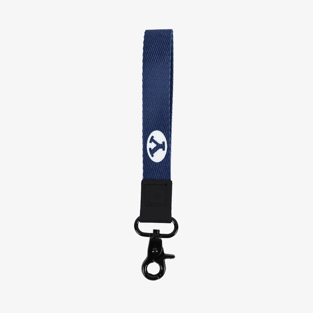 How to Organize Your Keys with a Wristlet Keychain: Practical Tips for Everyday Carry