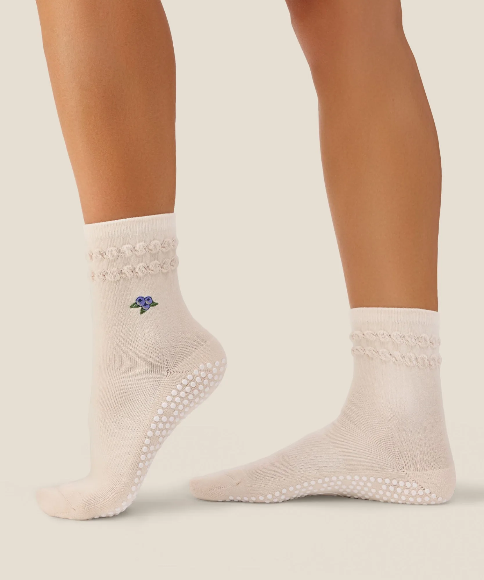 Crew Grip Socks - Blueberry Ruffle Oat