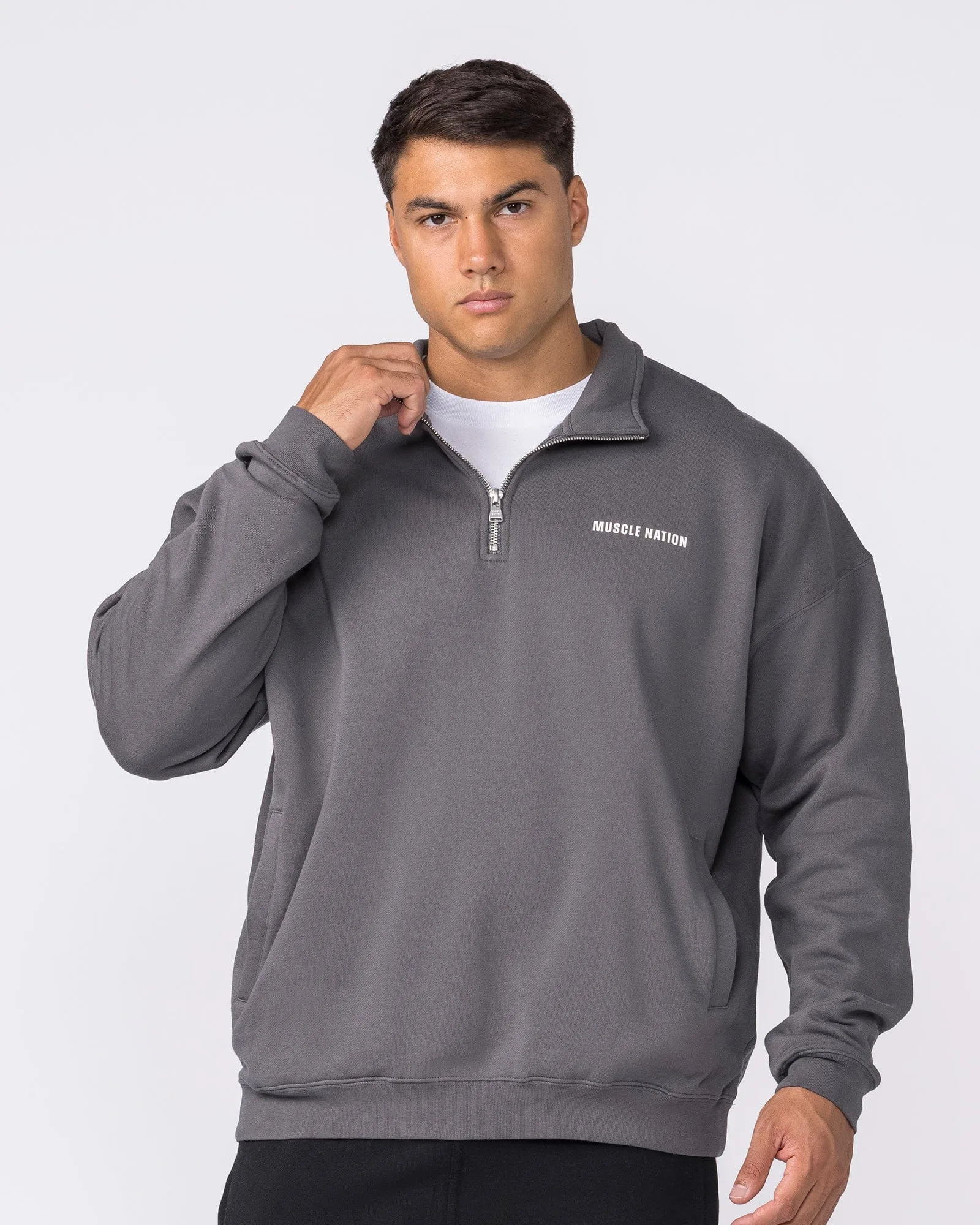 Comment porter un quarter zip au sport et au quotidien