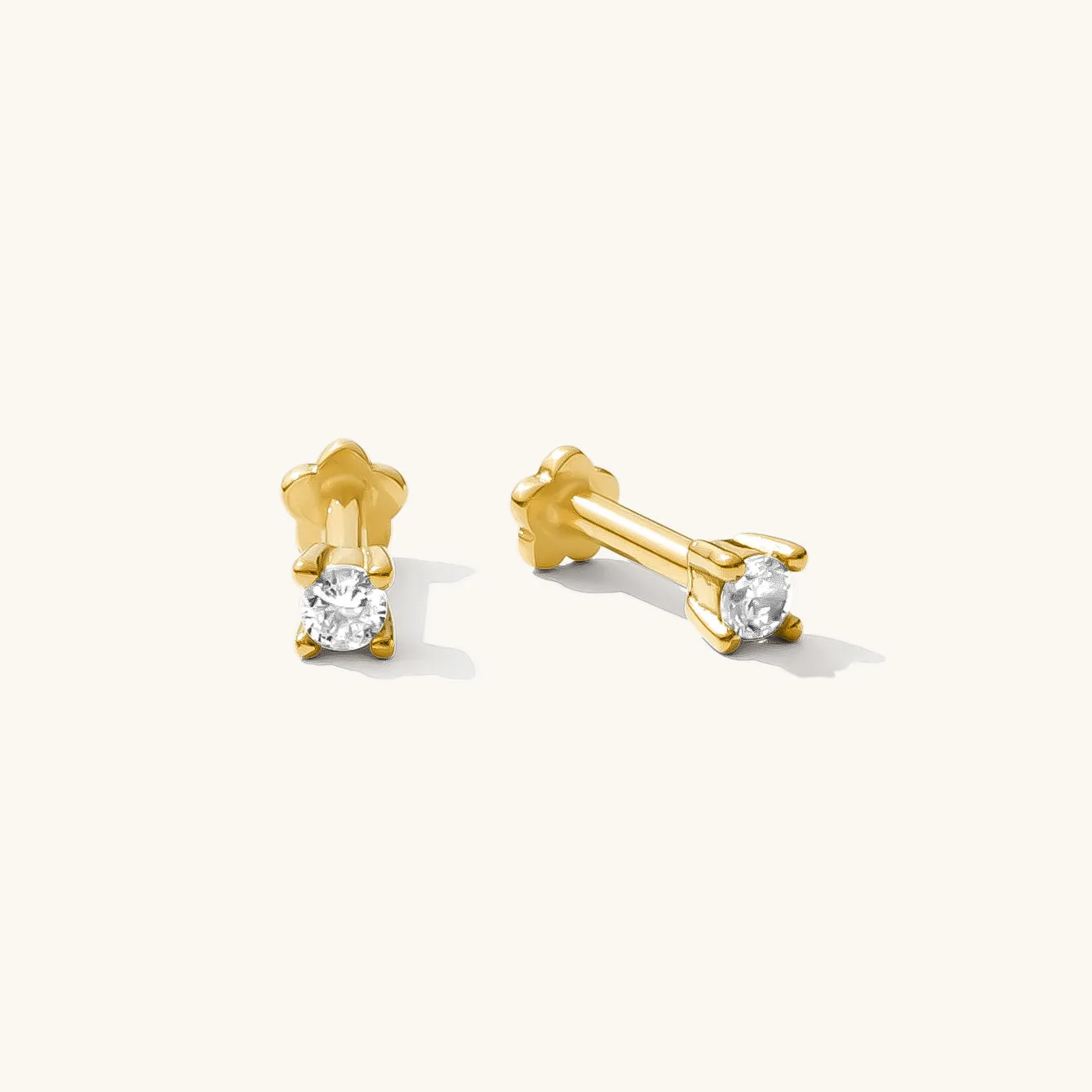 The Rise of Minimalist Jewelry: Why Less Is More in 2025