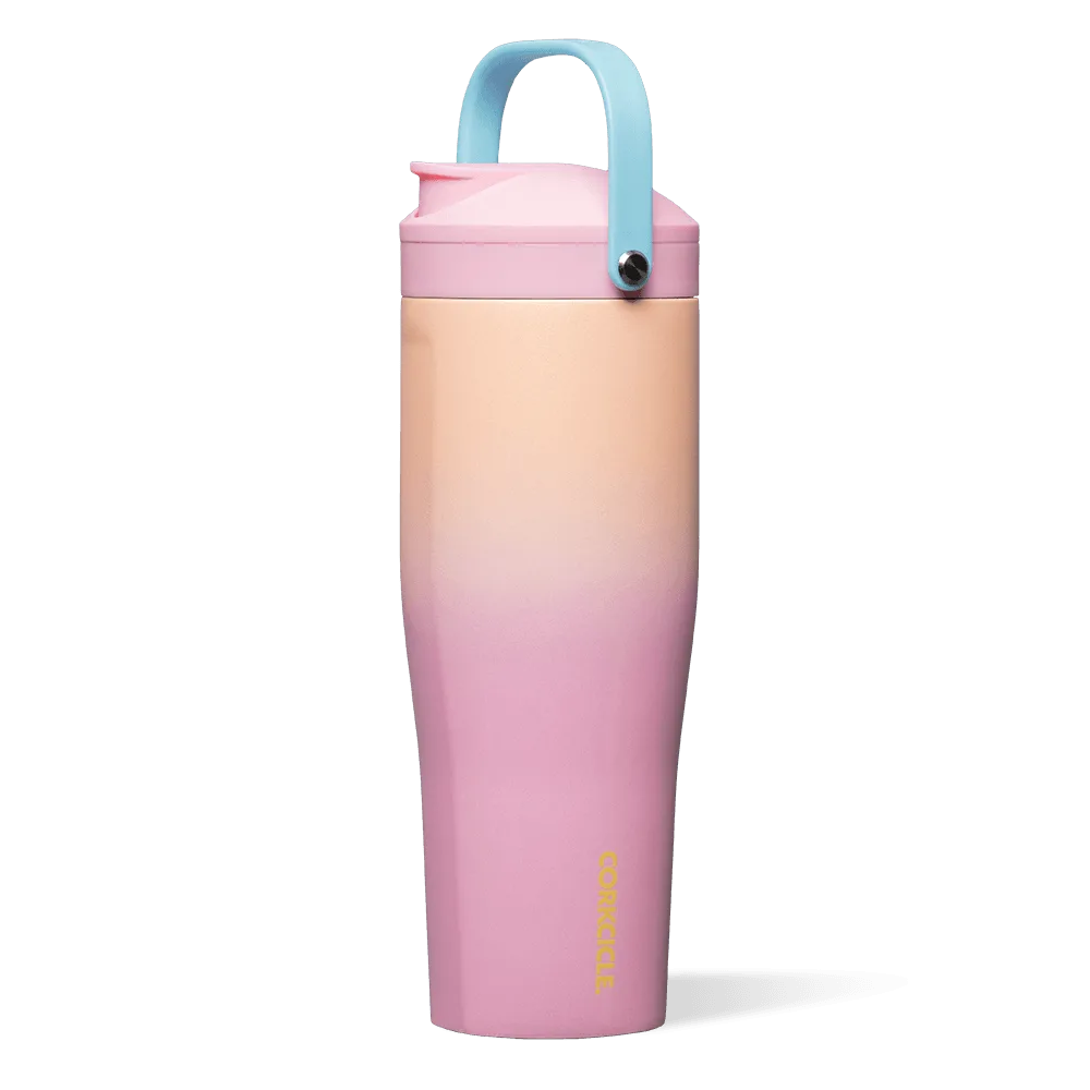 Proteinshaker vs. sportskande: Hvilken flaske passer til din træning?