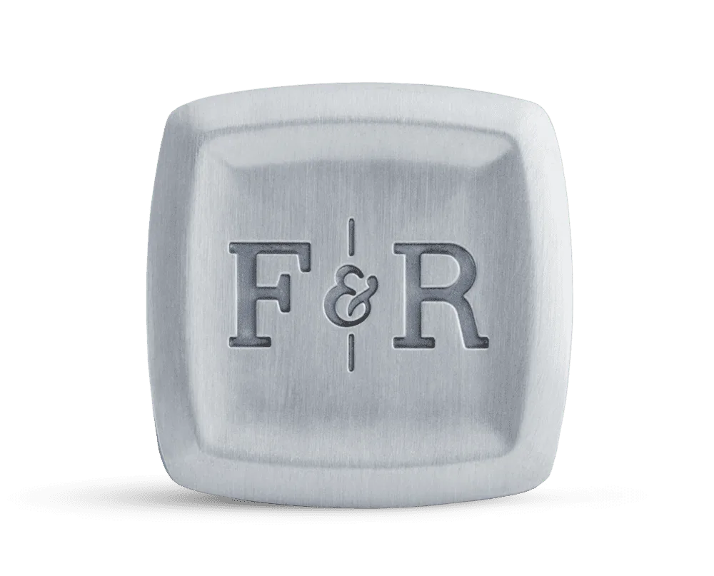 The Benefits of Solid Fragrances for Travel: Why You Need a Portable, TSA-Friendly Cologne