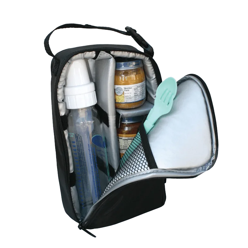 Stroller Organizer vs. Diaper Bag: Which One Do You Really Need for Theme Parks?