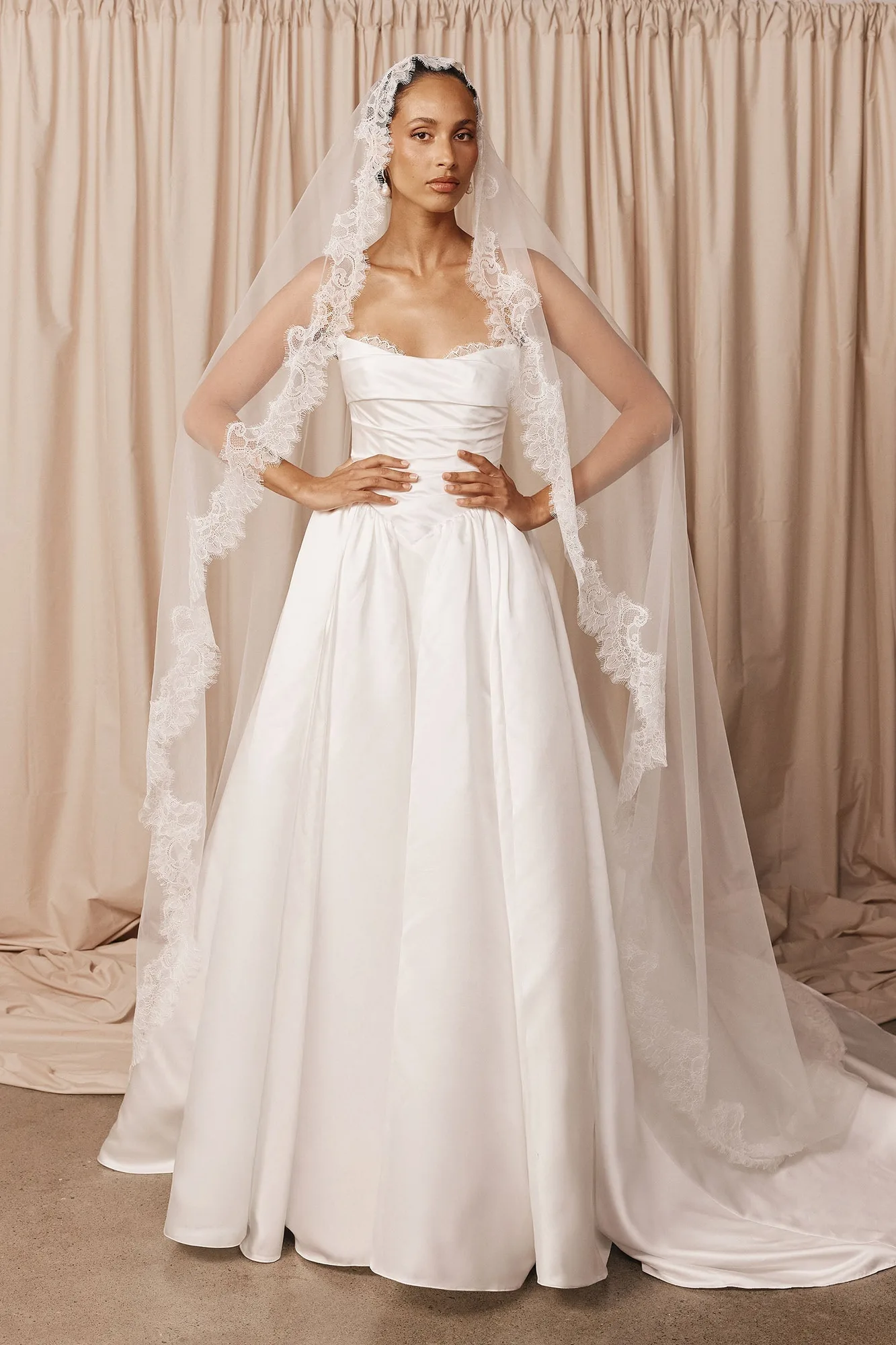 Ophelia Veil