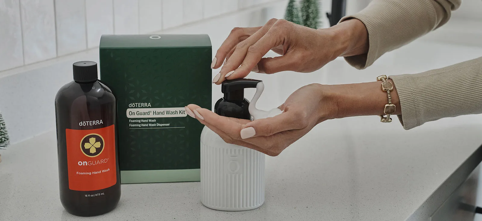 How to Make Your Own Foaming Hand Wash with Essential Oils