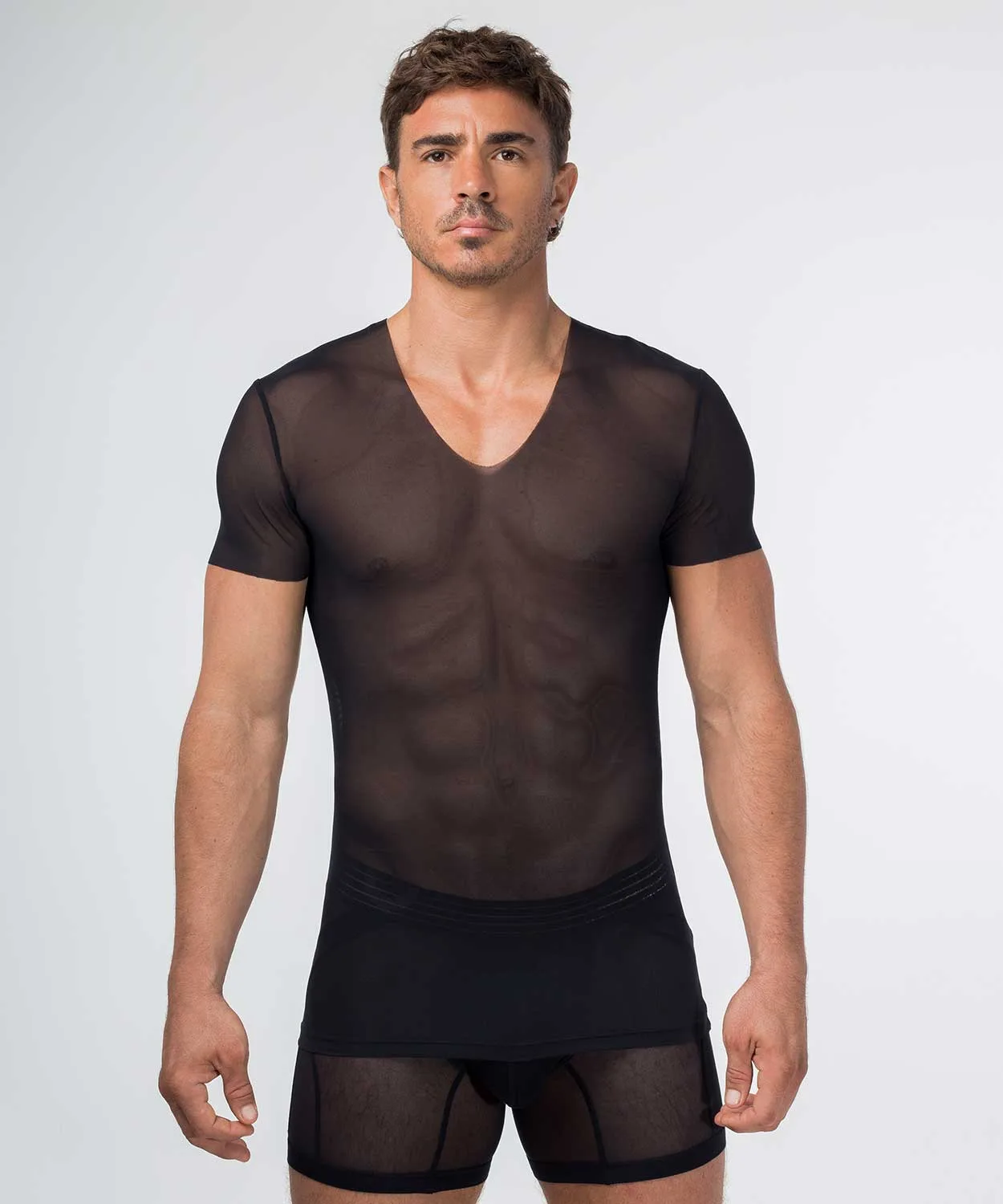 Comment porter un haut SEXY NIGHTS pour une tenue de soirée