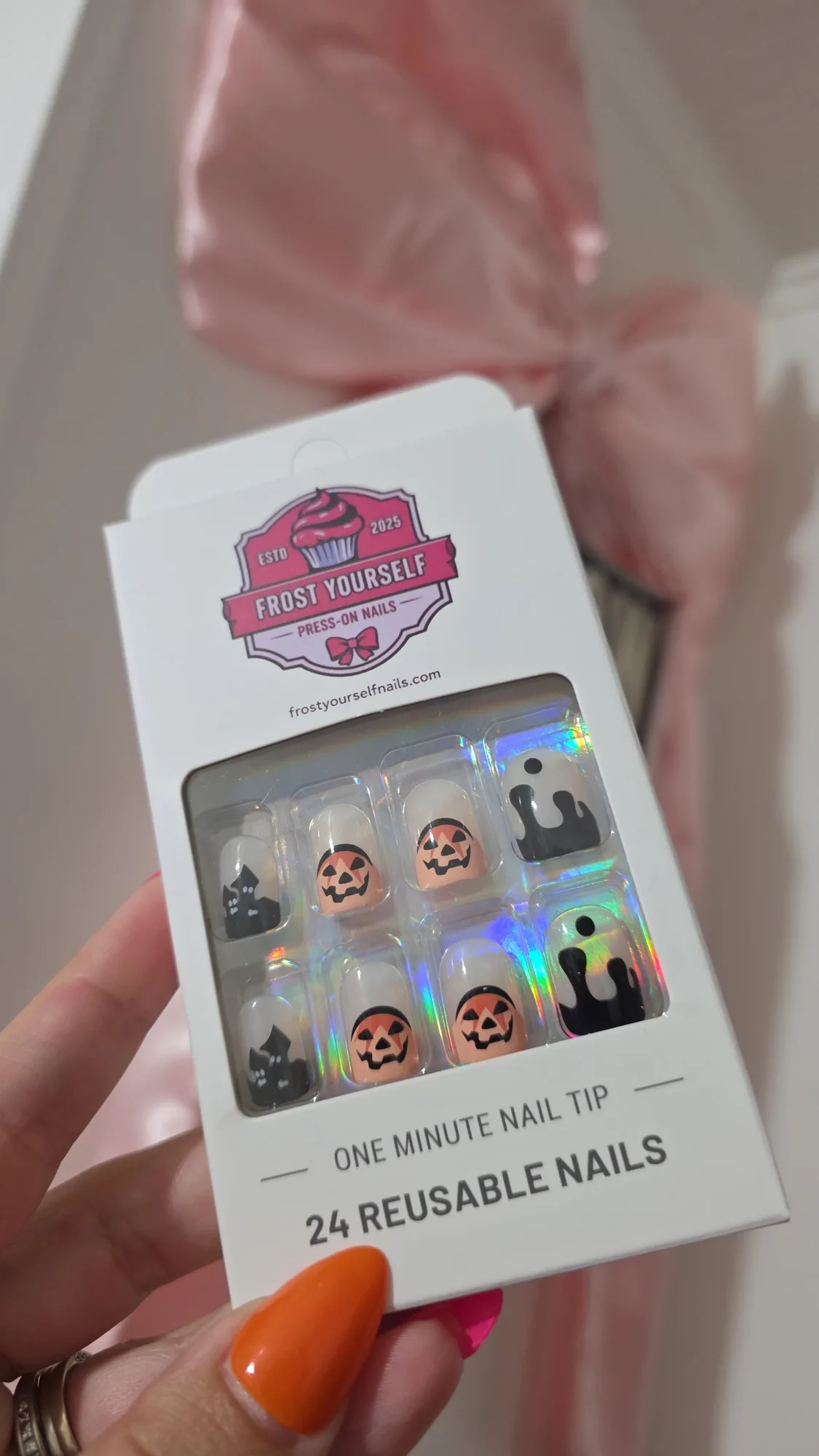 How to Style Pumpkin Fun Press-On Nails for Fall