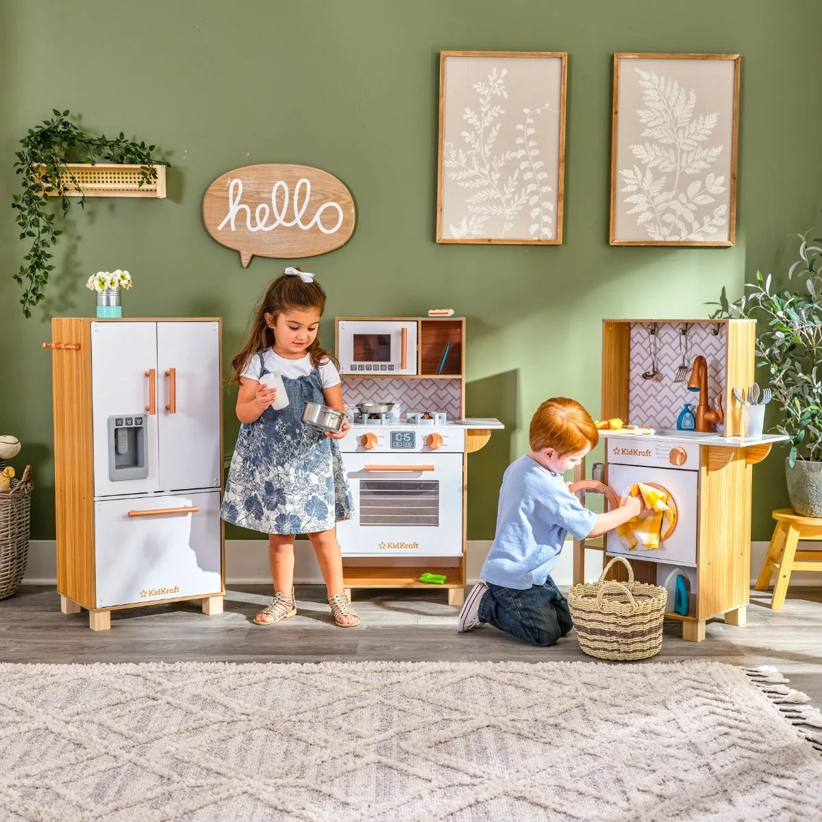 Play Kitchen Accessories: What You Need and What You Can Skip