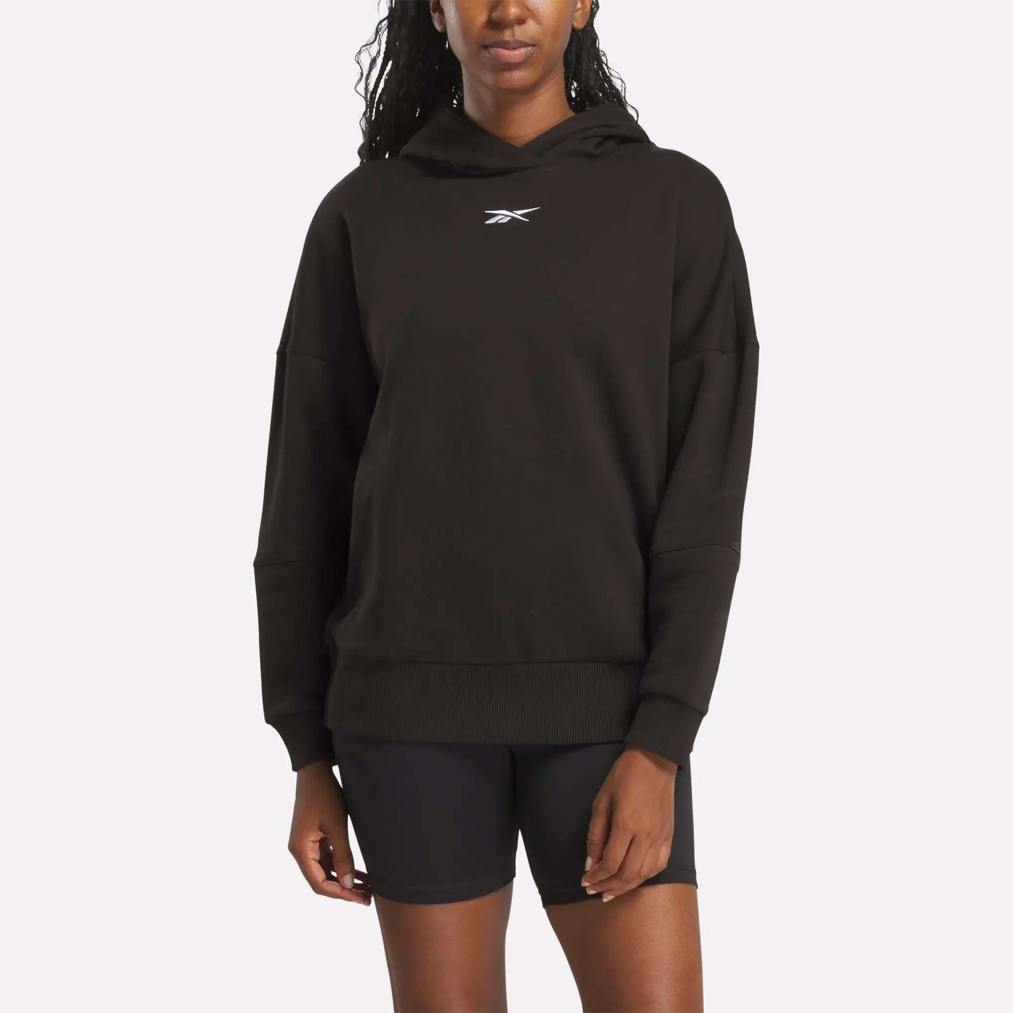 Lux Hoodie oder Relaxed Fleece Hoodie: Welcher Reebok Stil?