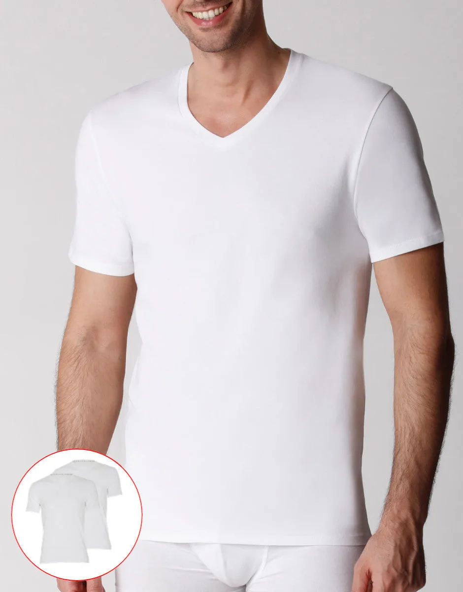 T-shirt homem algodão biológico: decote em V vs redondo