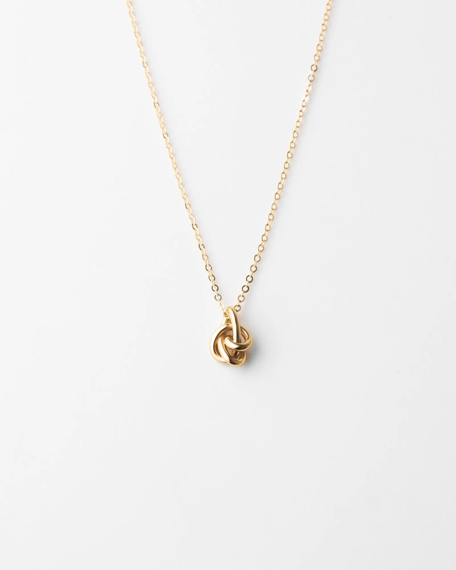 The Best Jewelry Gifts for Every Enneagram Type: A Thoughtful Guide