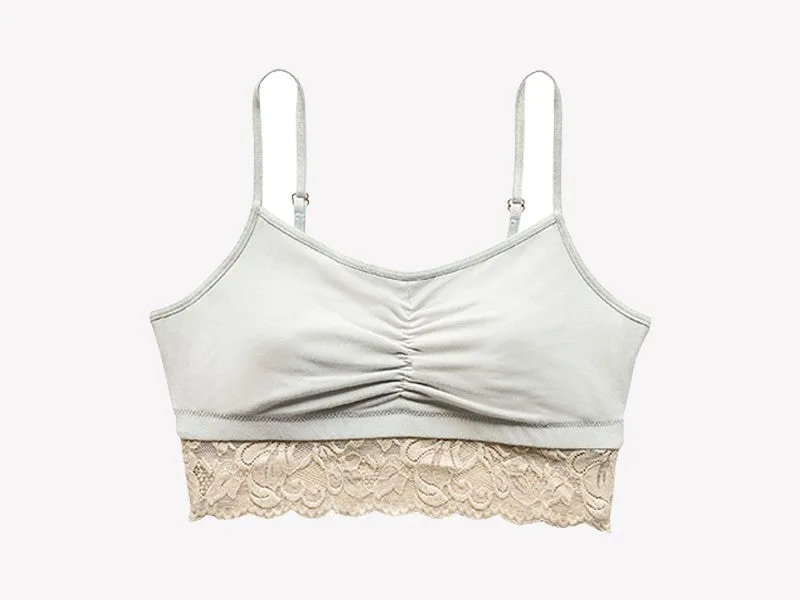 Bralette vs. Bra: What's the Difference and When to Wear Each