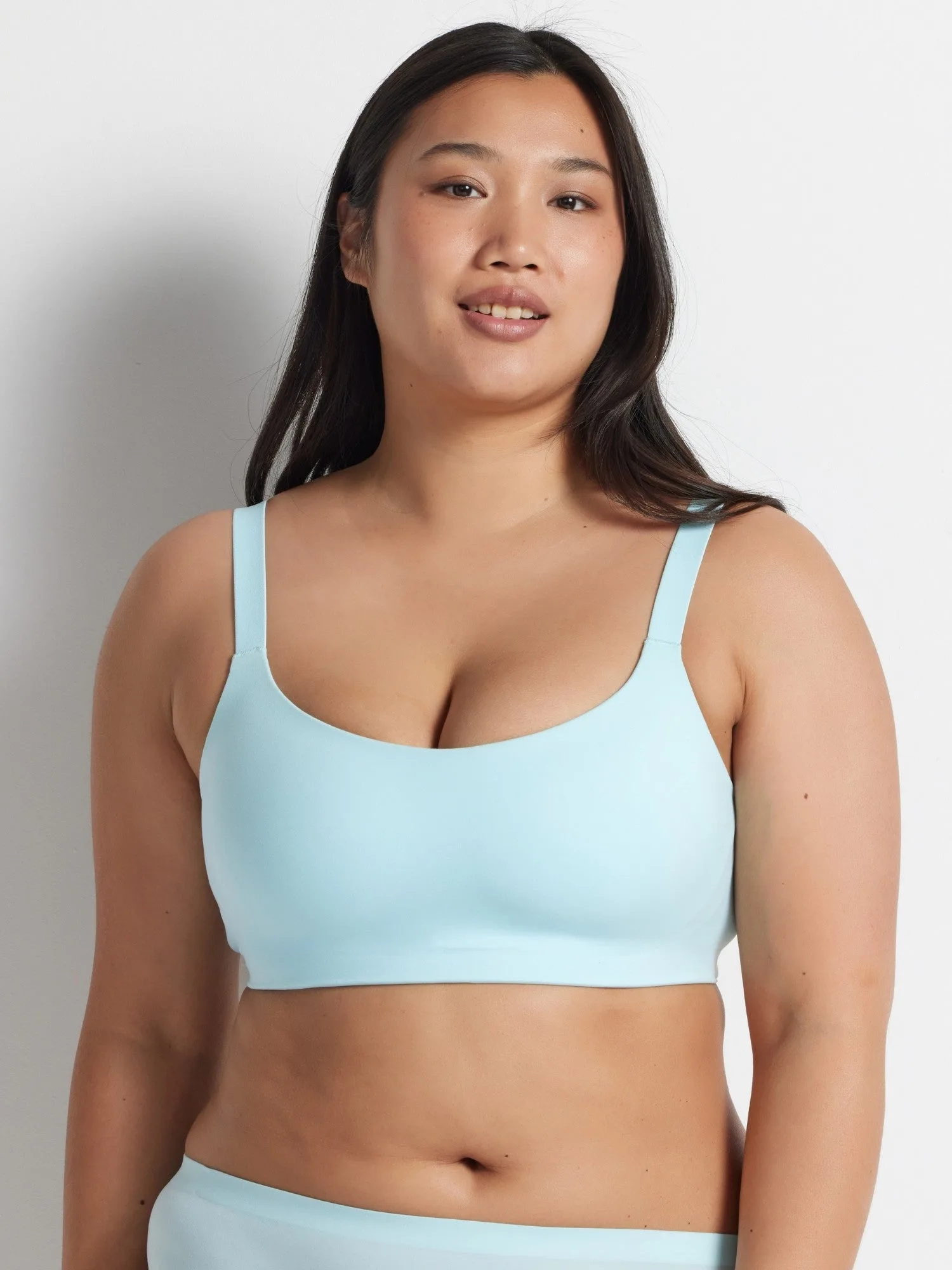 5 Signs It's Time to Replace Your Bra (and What to Do)