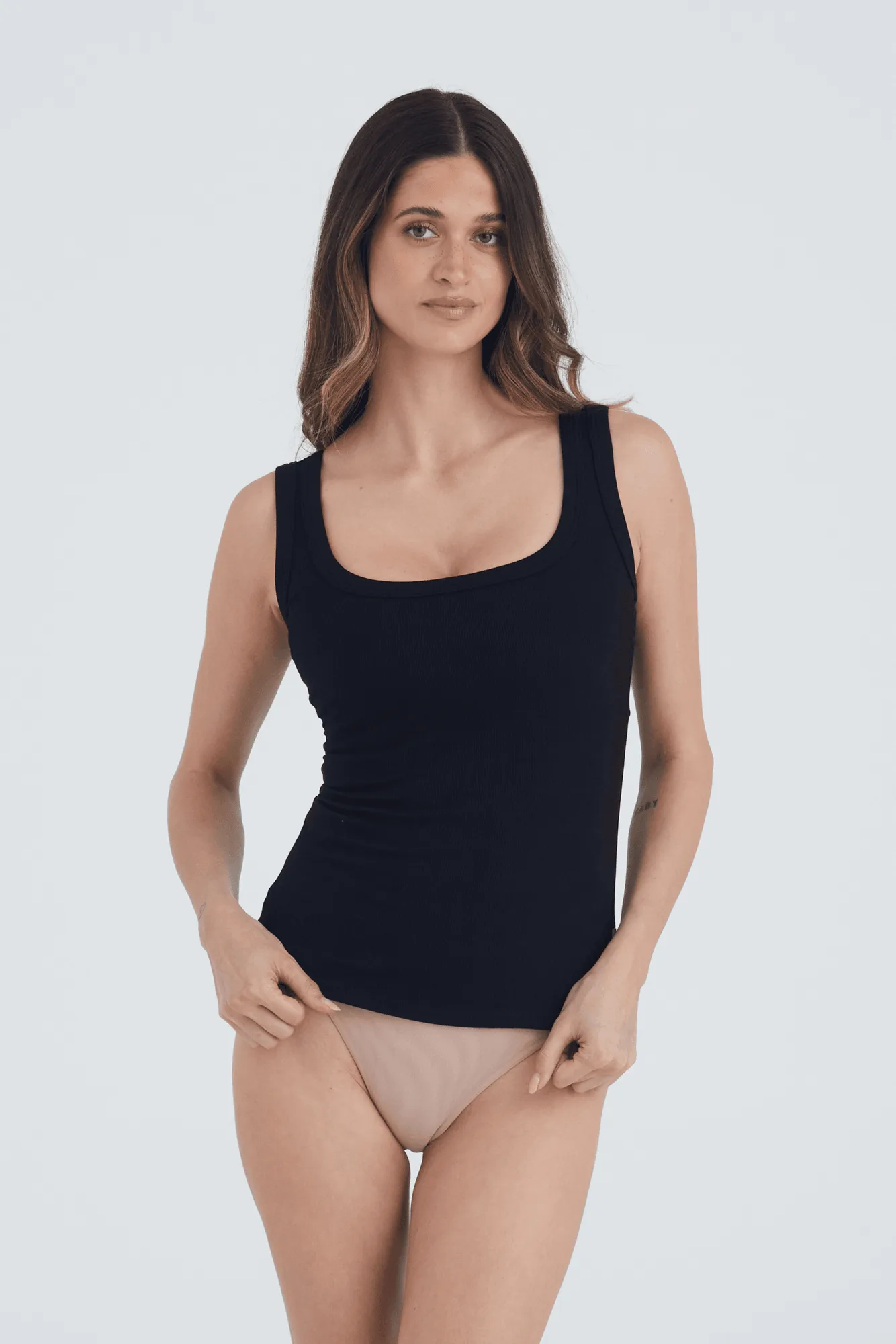 Busty Basics - Scoop Tank - Single Layer