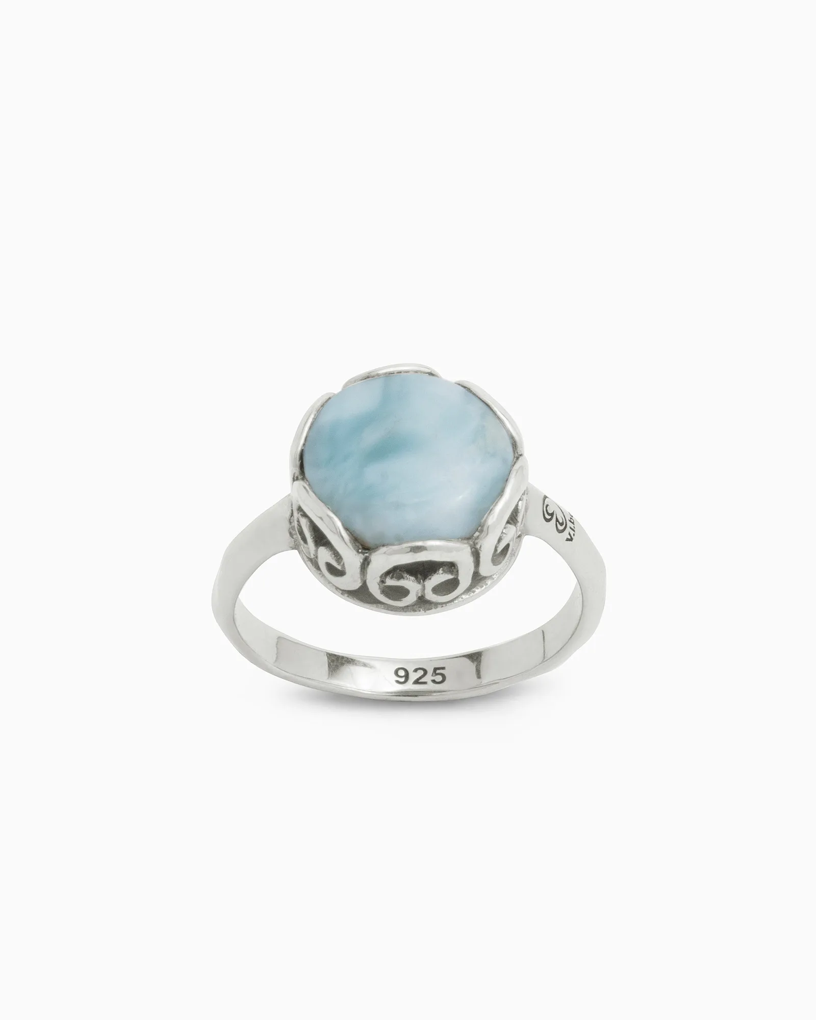 Larimar vs. Zircón azul: ¿Qué piedra para tu anillo de plata?