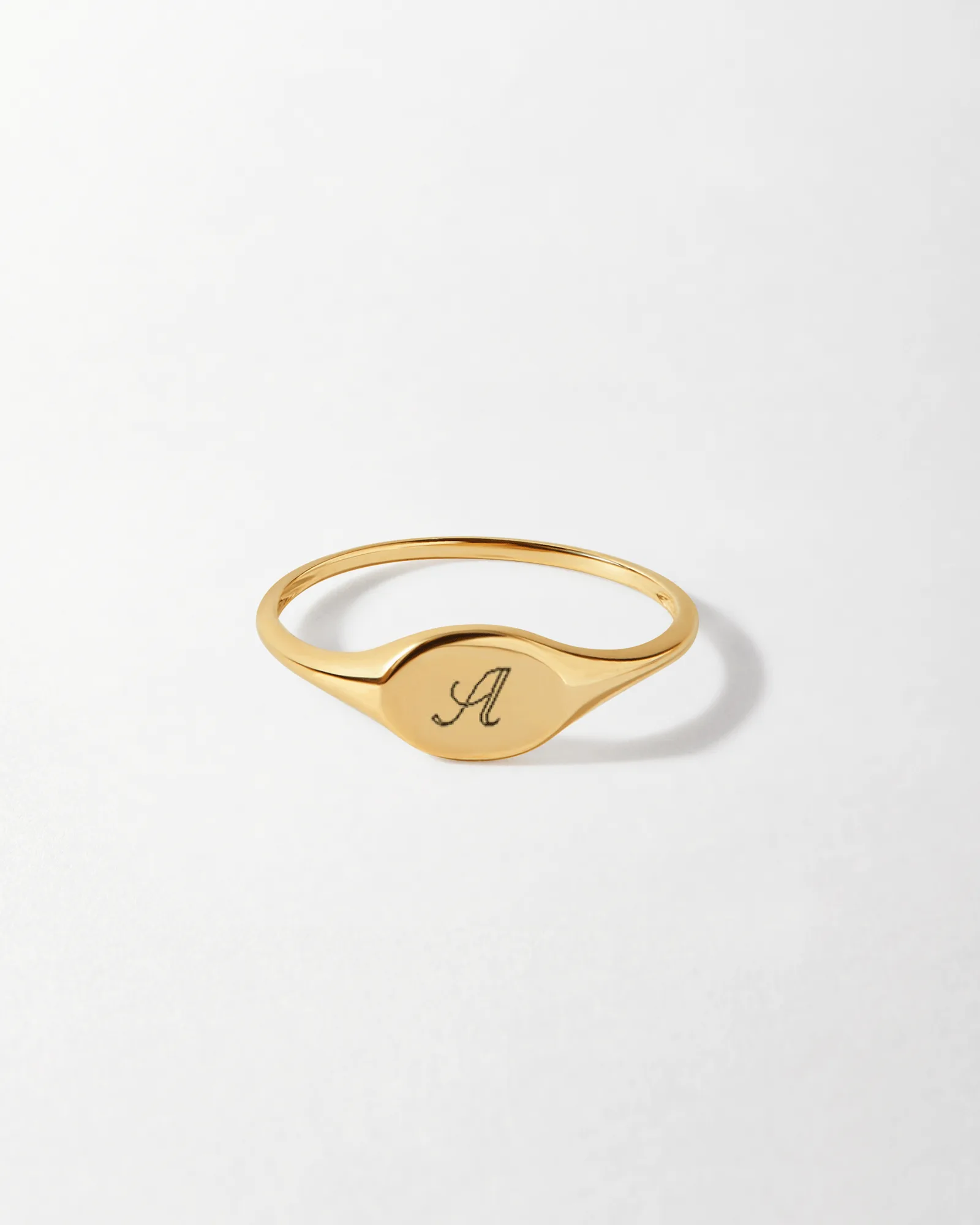 Engravable Signet Rings: A Complete Buying Guide