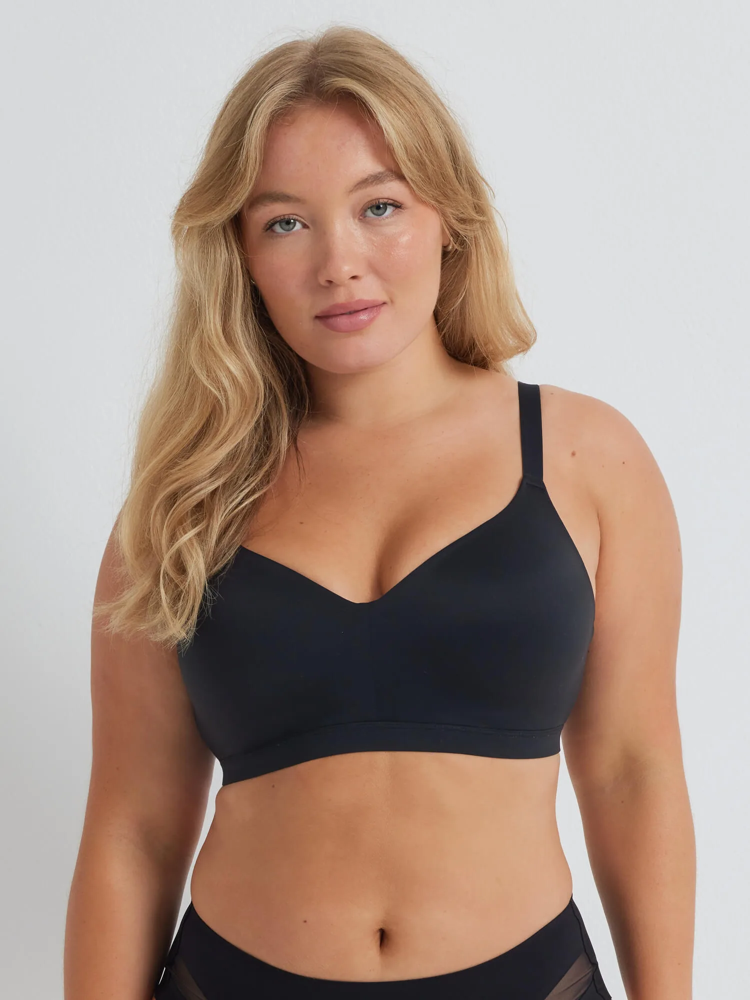 Alive Supportive Full Figure Wirefree Bra