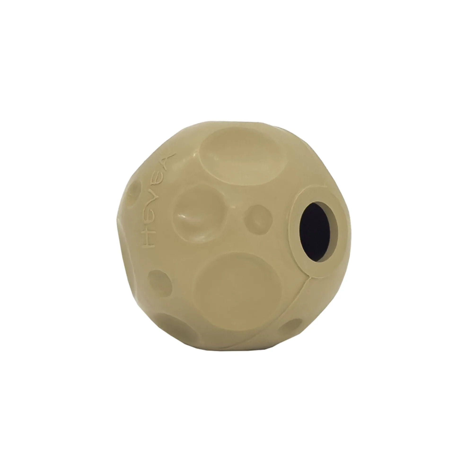 لعبة Moon Ball للكلاب أم لعبة Activation Fetch: أيهما تختار؟