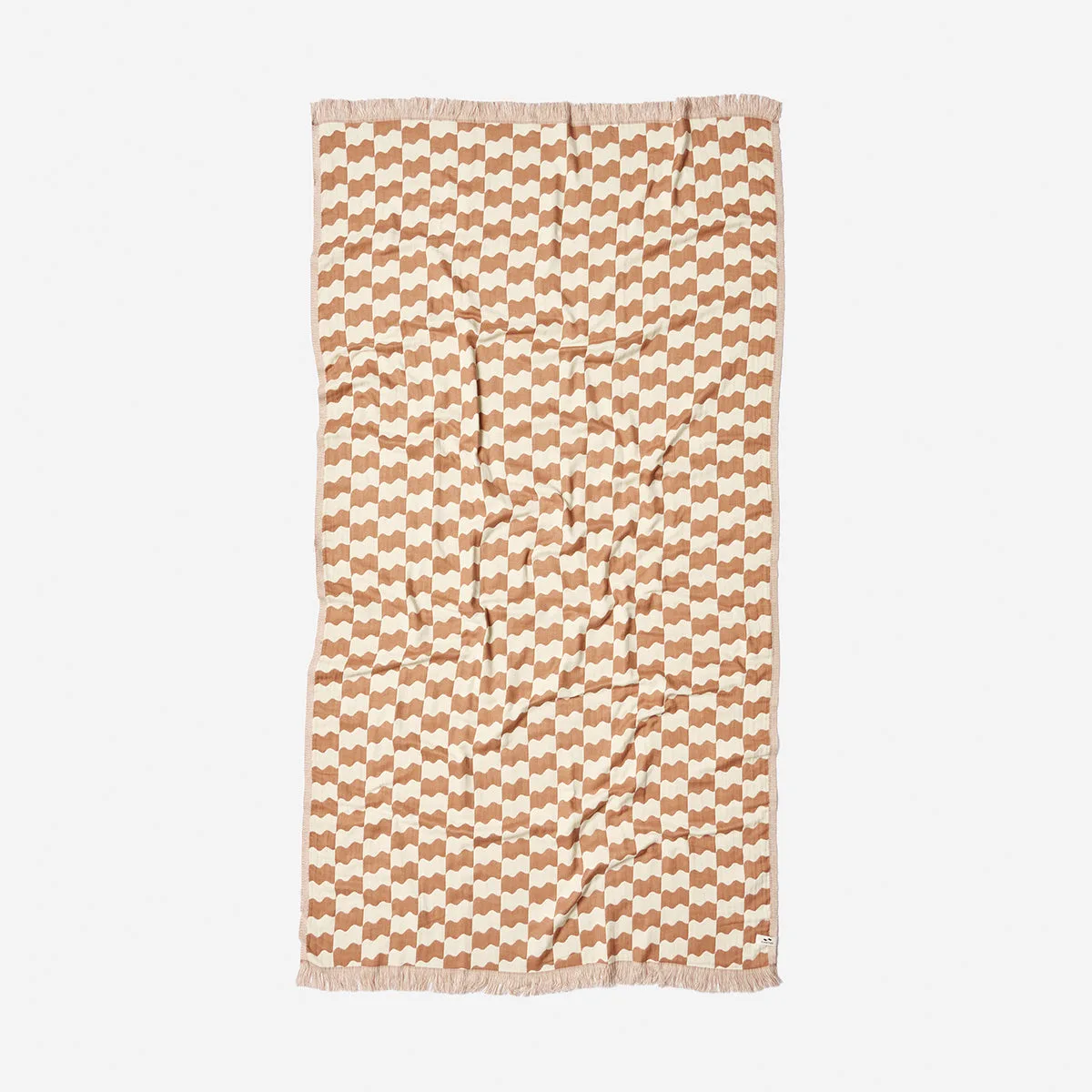 Turkish Towel vs Beach Towel: Which Packs Lighter?