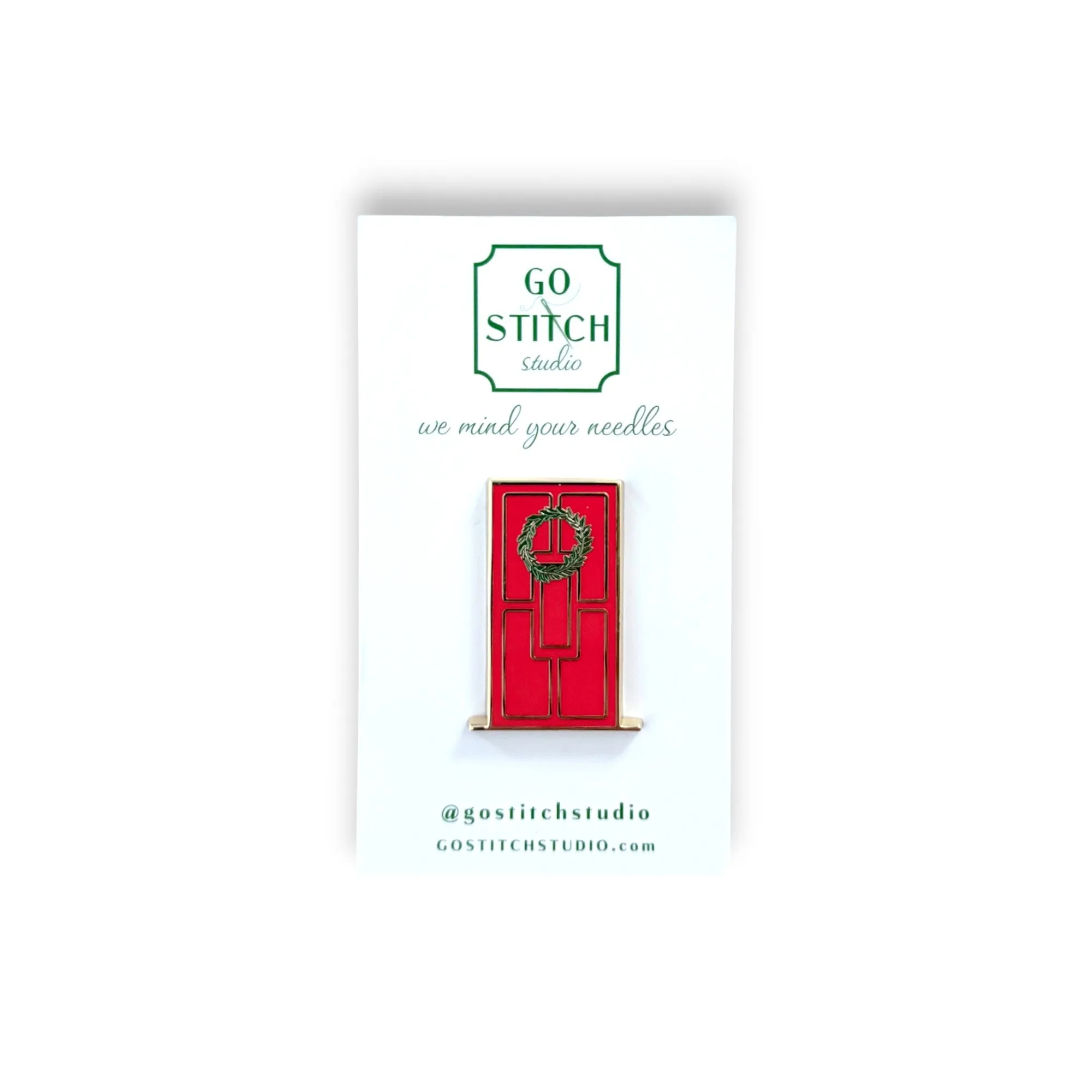 Utiliser un porte-aiguille porte rouge avec couronne pour projets de fêtes
