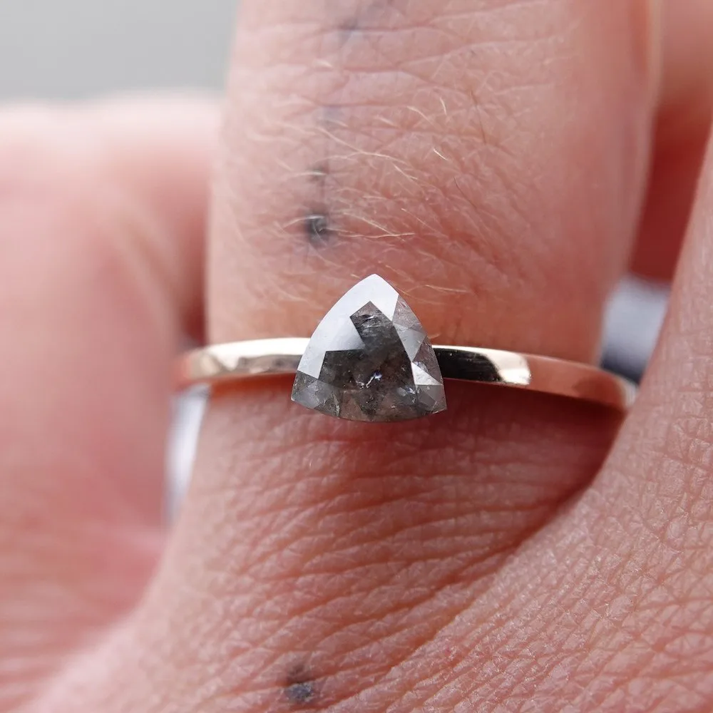 So erkennen Sie einen seltenen Salt-and-Pepper-Diamanten