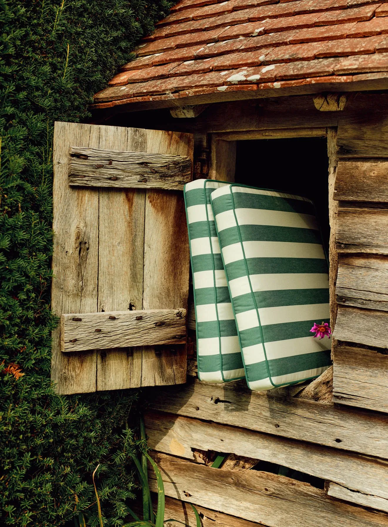 Sudbury Garden Furniture Cushion, Green Awning Stripe