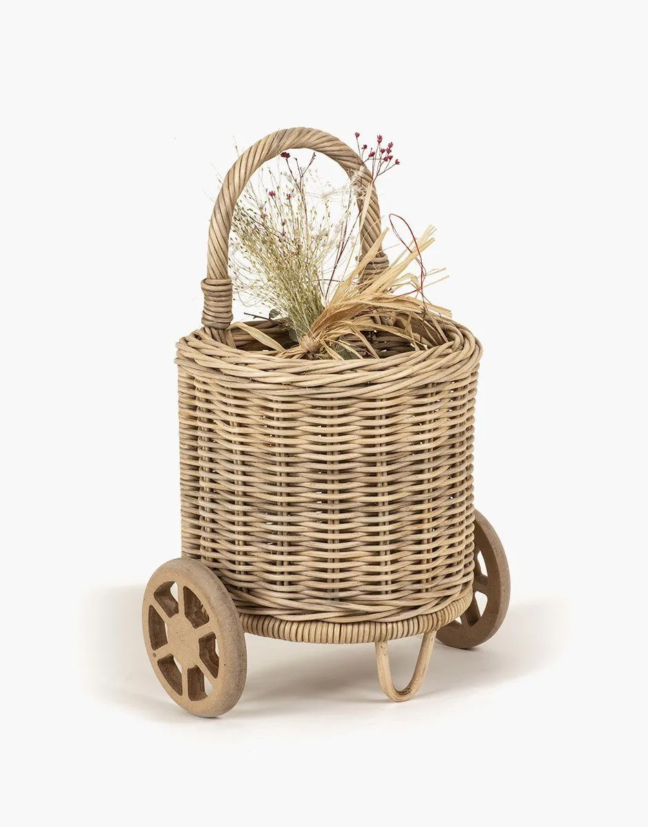 What to Pack in a Doll Stroller: Trolley Bekassi Essentials