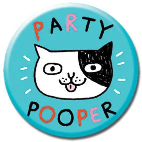 مقارنة شارة Party Pooper Cat وGo Away Cat: أيهما يعبر عنك؟