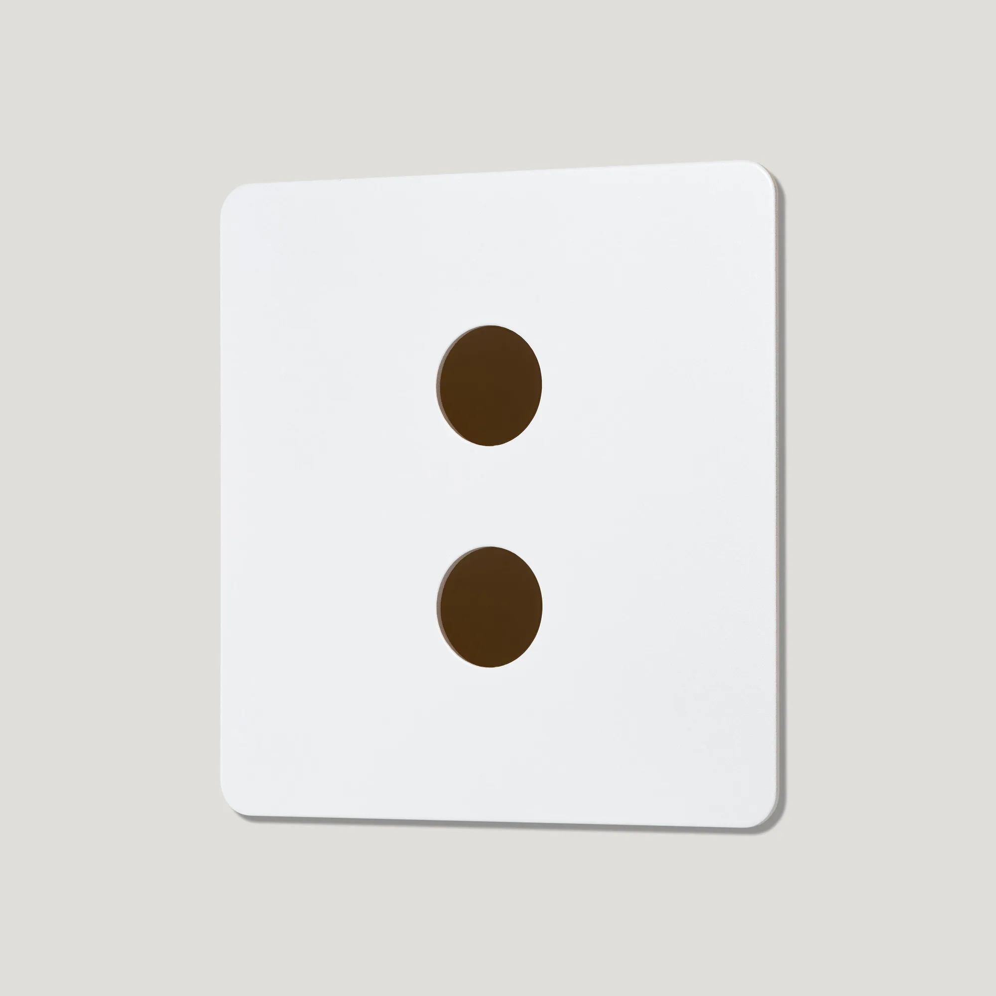 Cómo instalar una placa reguladora 2G en pared imprimada