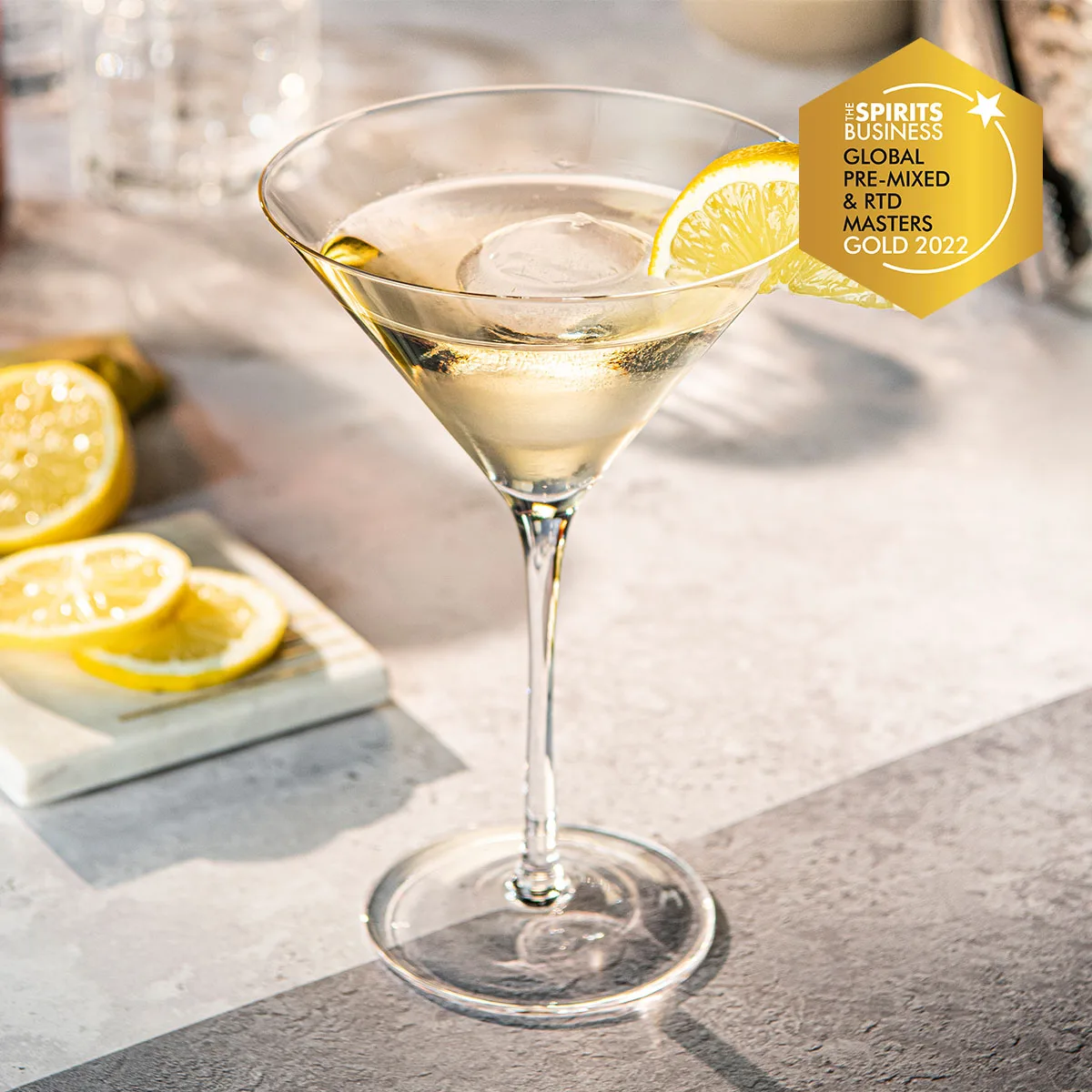 Perfect Pairings: How to Match Ready-Made Cocktails with Cheese Boards