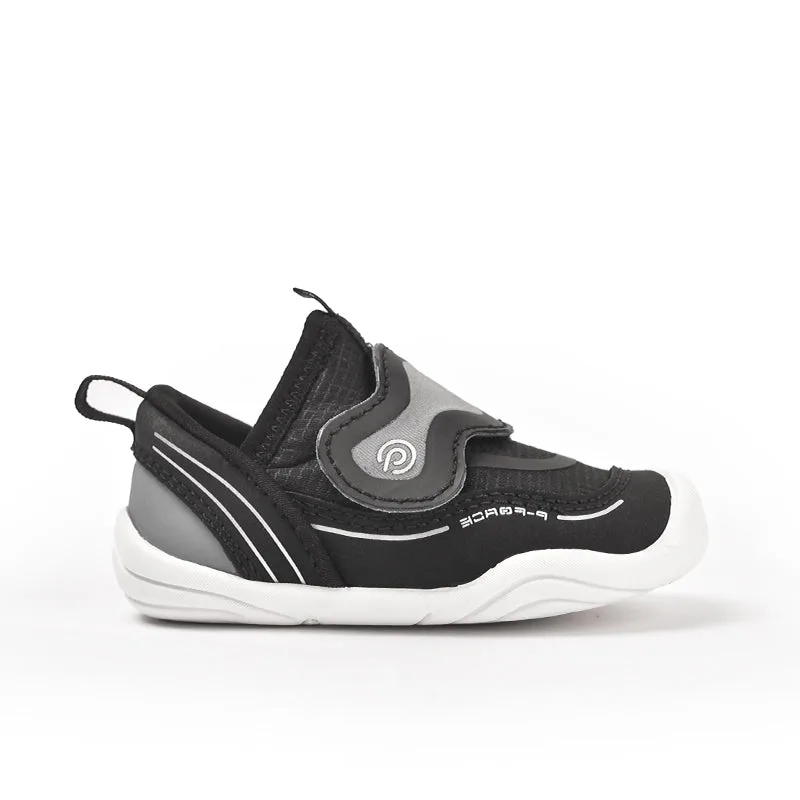Why Water Shoes Are Essential for Pool and Beach Days