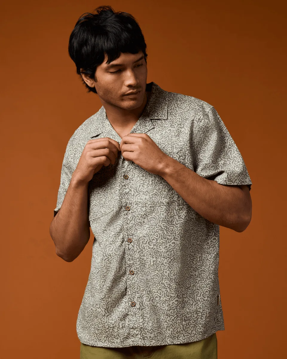 Cotopaxi Afuera Button Up Shirt: Style and Fabric Guide