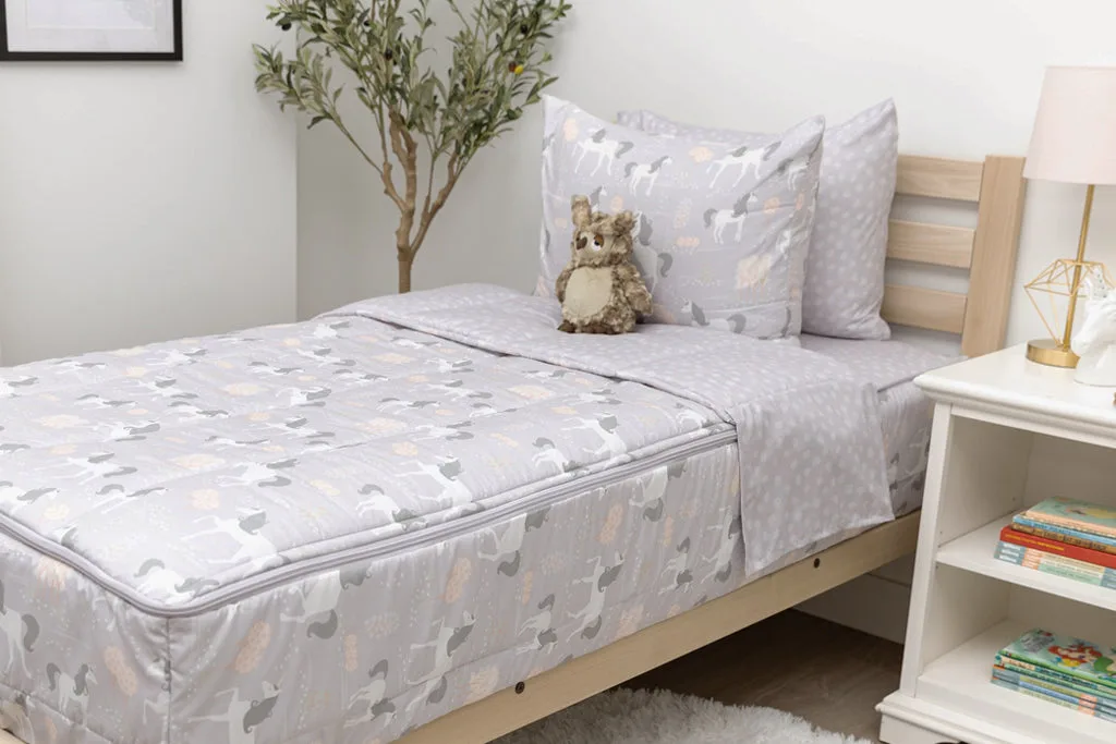 Organic Bedding vs Conventional: What's the Difference? A Complete Comparison