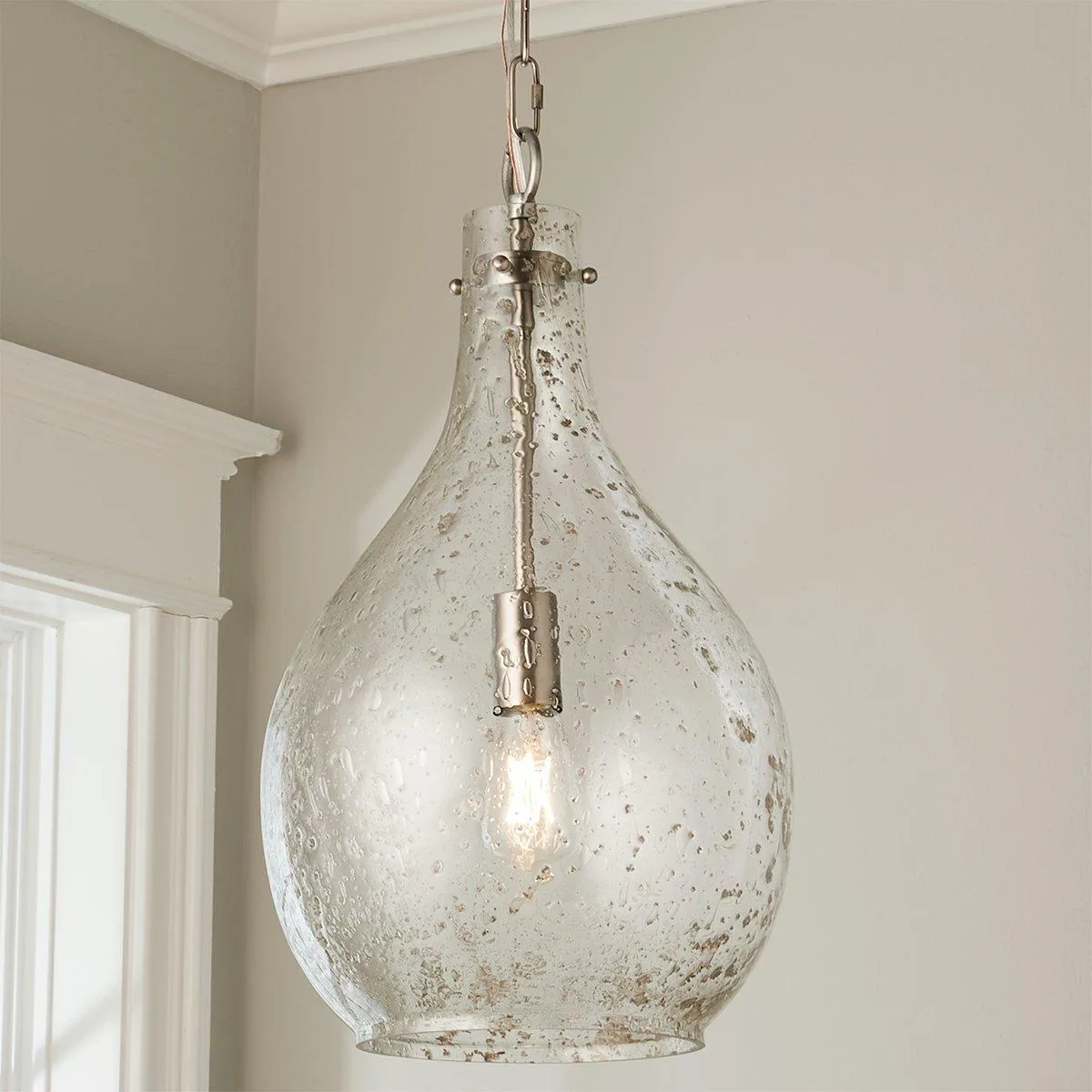 Seeded Raindrop Pendant Review: Organic Beauty for Any Room