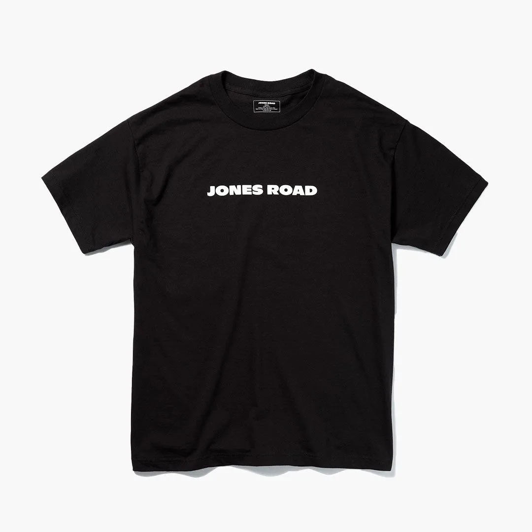 The Classic Tee vs. The Classic Crew: Atasan Jones Road Mana yang Harus Dipilih?
