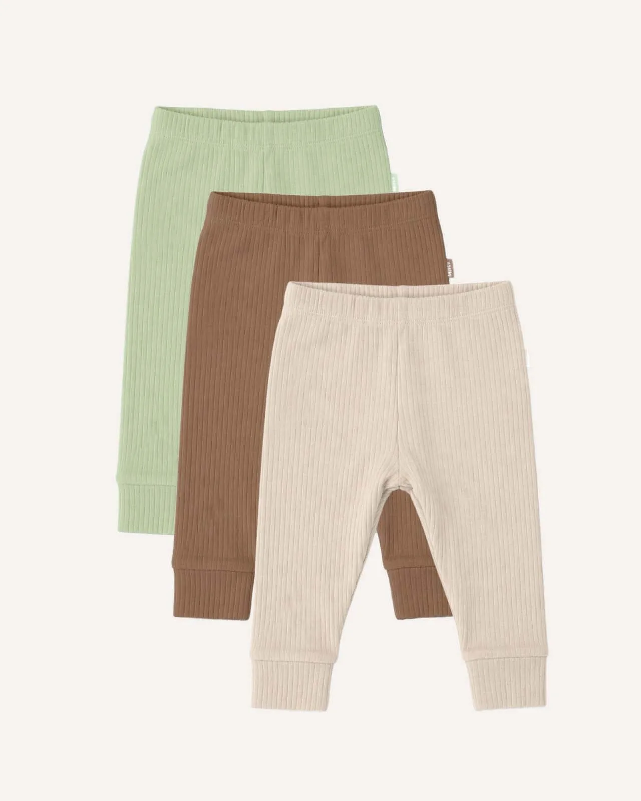 Babyleggings stylen voor elk seizoen