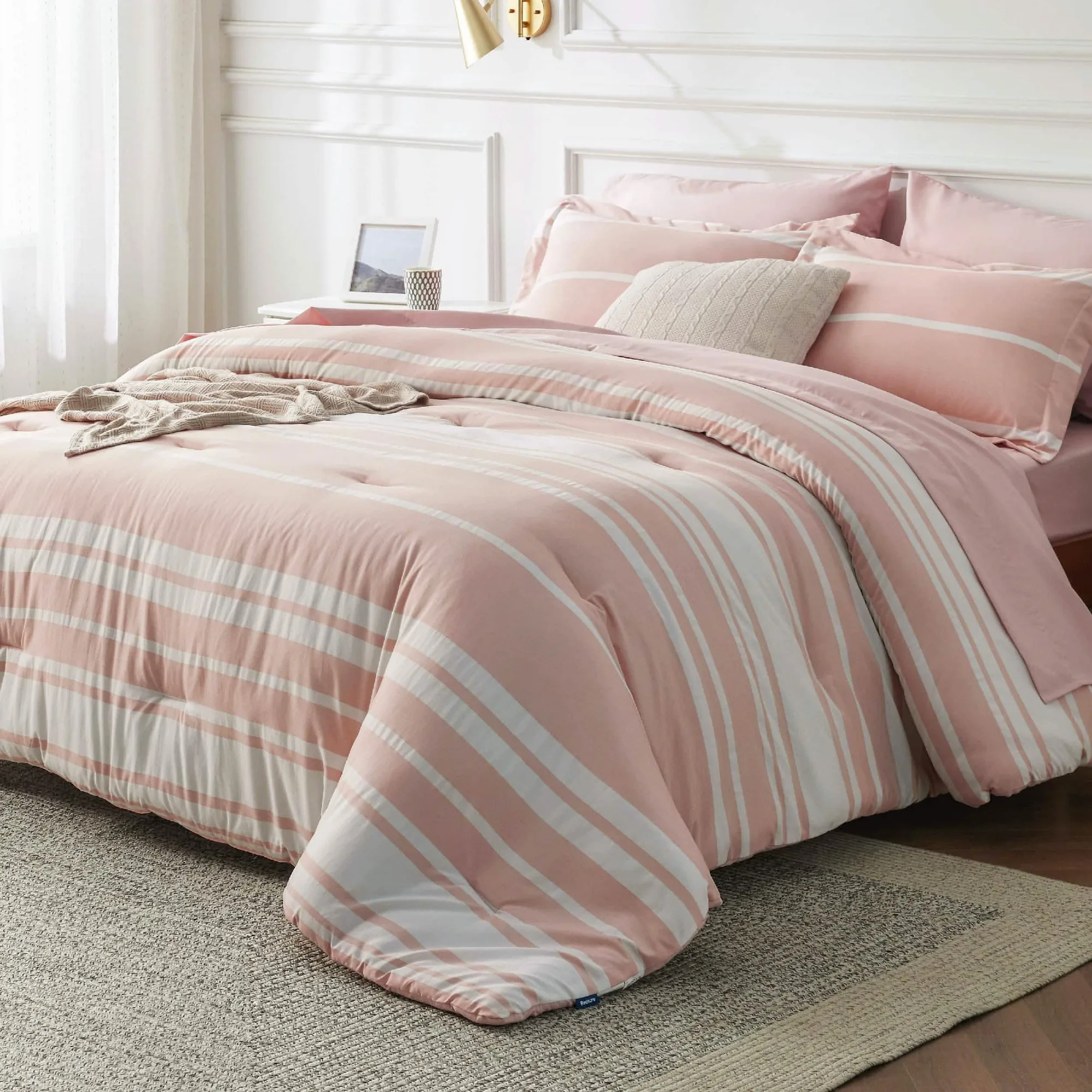Reversible Cationic Dyed Bed-in-a-Bag