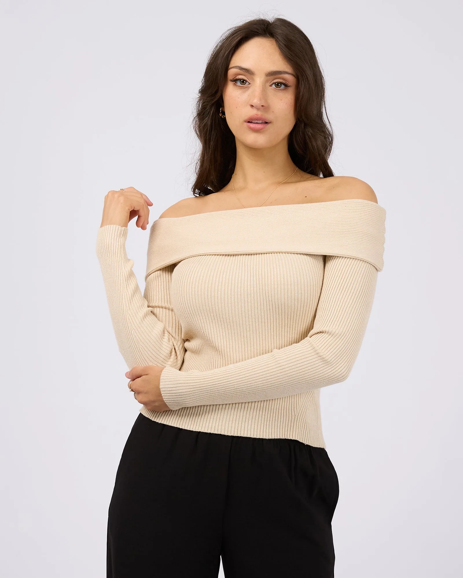 Sabine Jersey Hombro Descubierto Natural