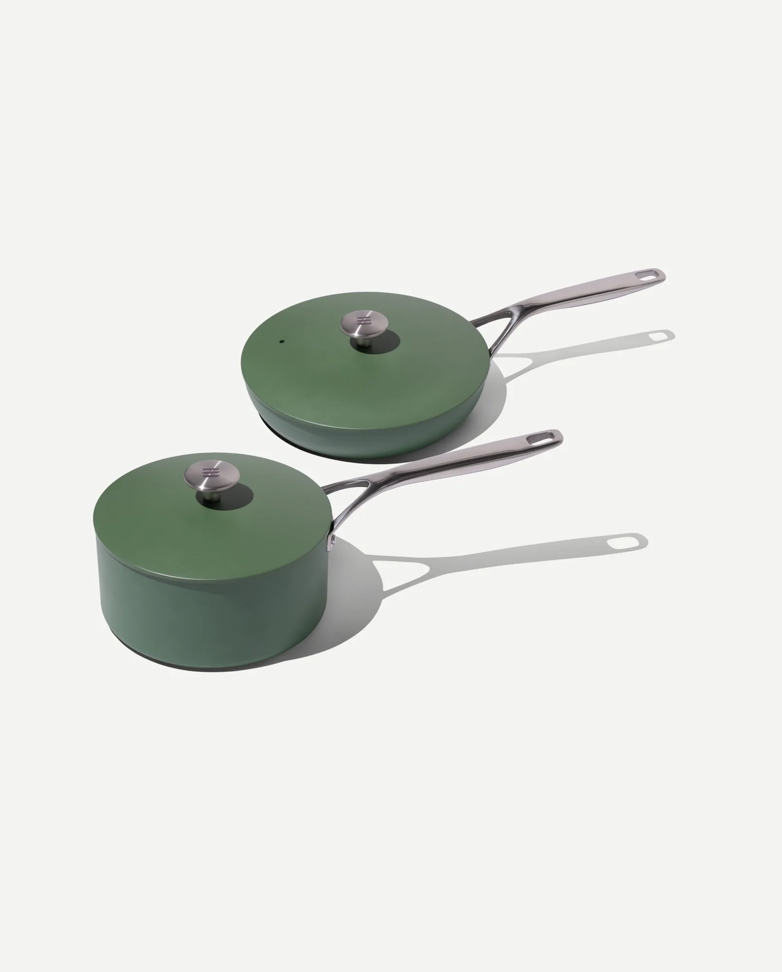 Ceramic Pan vs Nonstick Pan: Which Is Better for Your Kitchen?