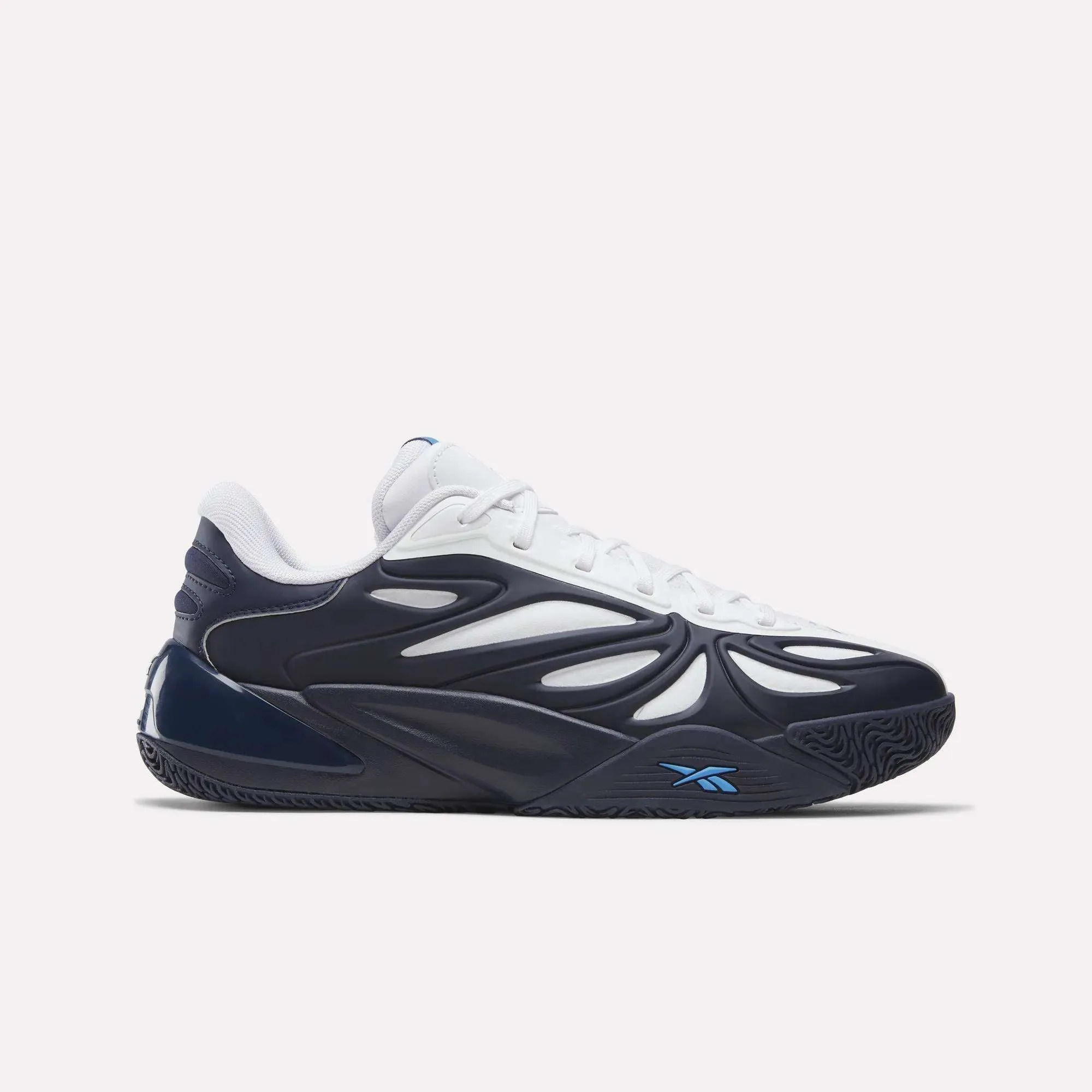 How to Lace and Fit Reebok Basketball Shoes for Court Lockdown