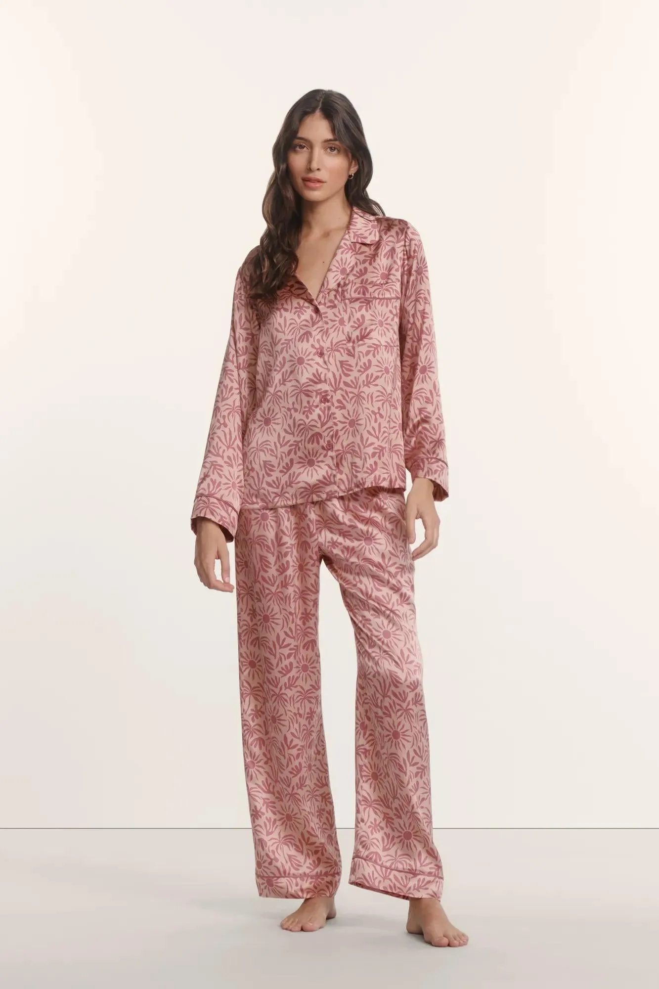 Eberjey x ILIA - Inez waschbares bedrucktes Seiden-Lang-Pyjama-Set