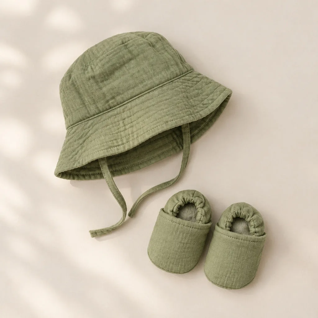 Baby Sun Hat & Booties Set: Essential Summer Gear